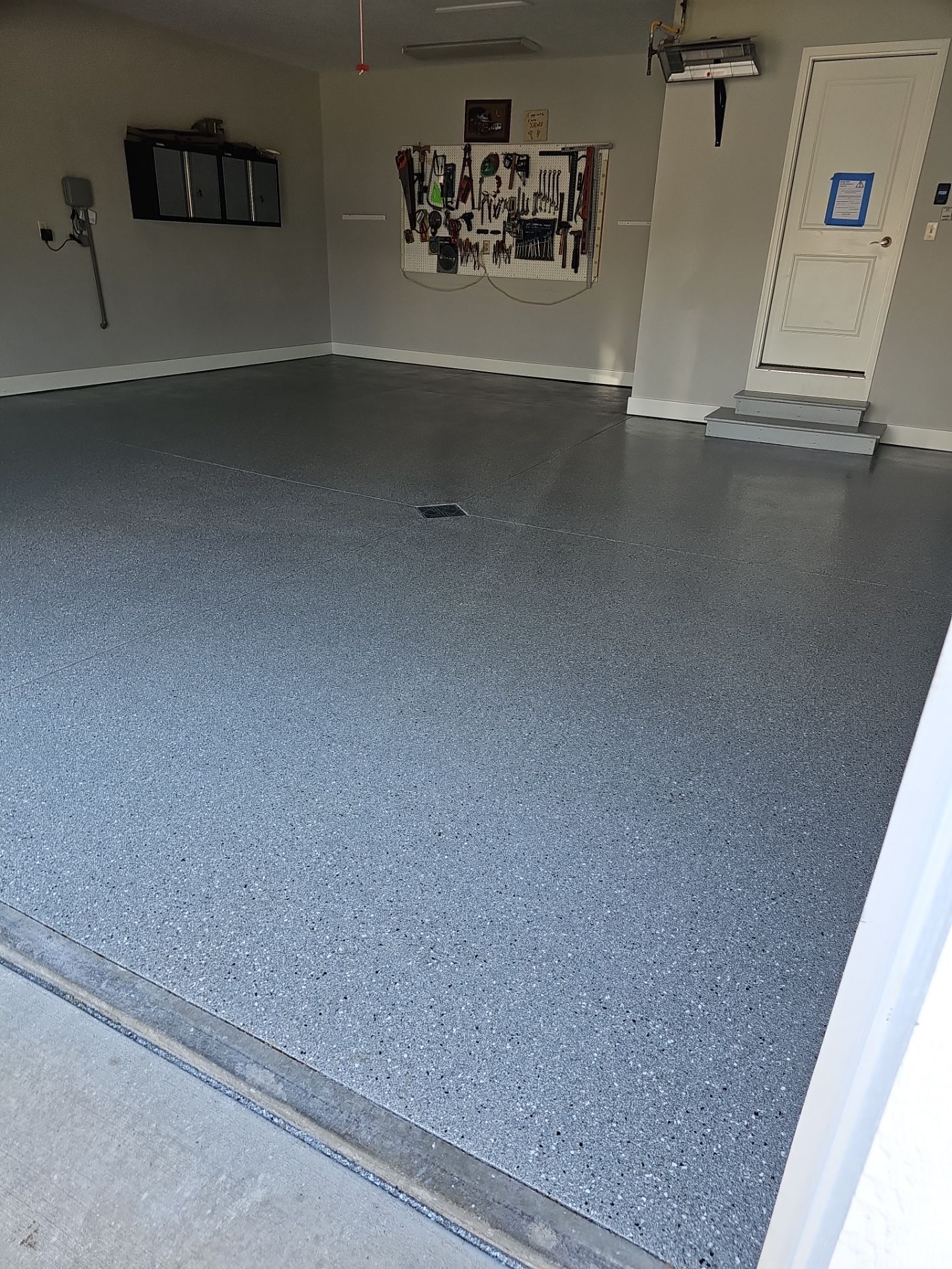 Shale Garage Coating in Elkhart! by Innovative Spaces / Innovative Concrete Coatings
