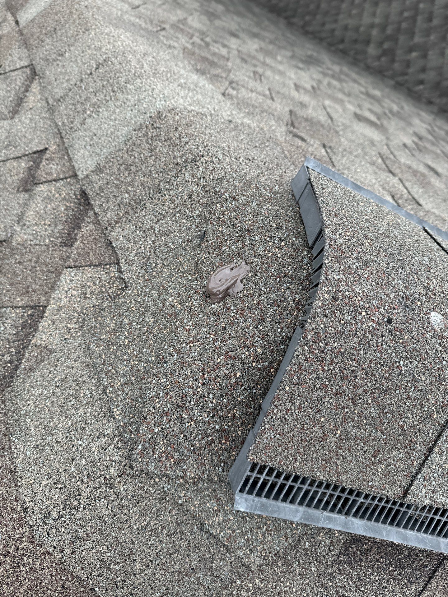 Hail Damage using Owen's Corning Duration (Lifetime) Shingles by Roof Repair Company
