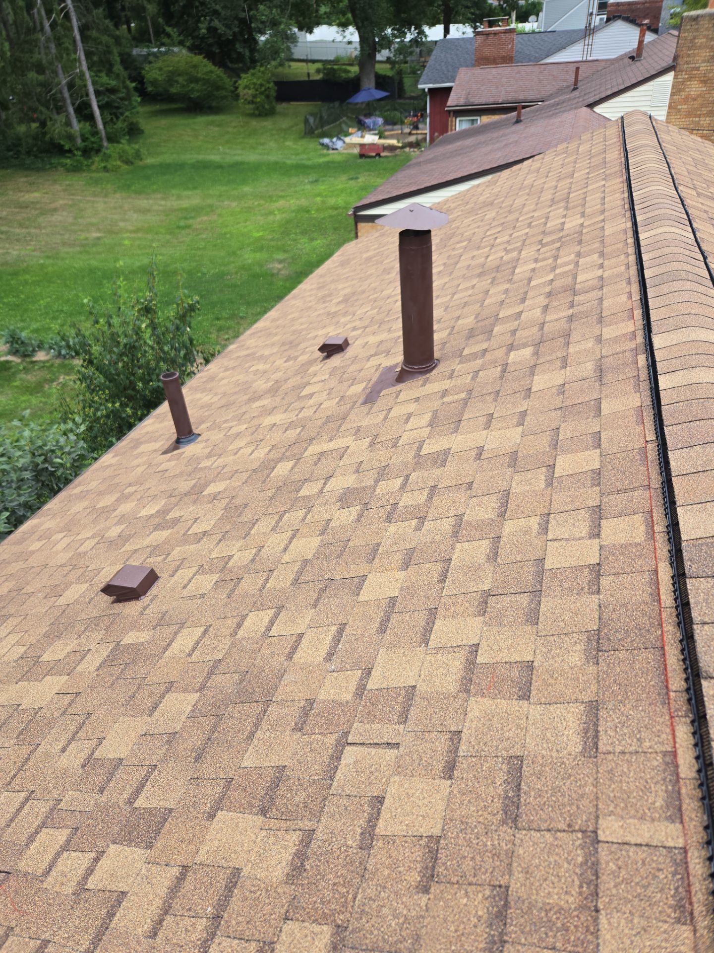 Atlas Pinnacle, Color, Morning Harvest, Drip Edge, Color, Royal Brown by Eagle Eye Roofing