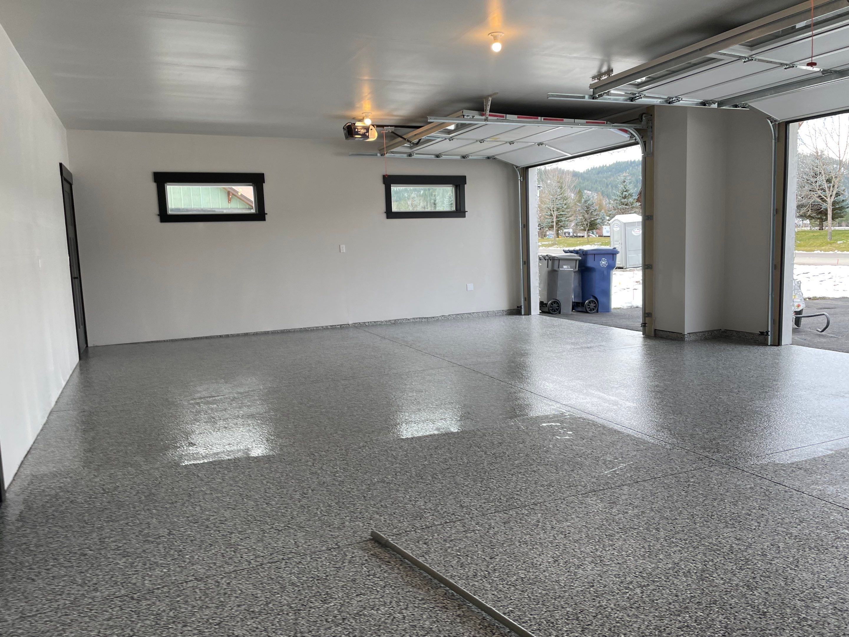 Garage Transformation using Domino and The Penntek Evolution System by Croc Coatings, LLC