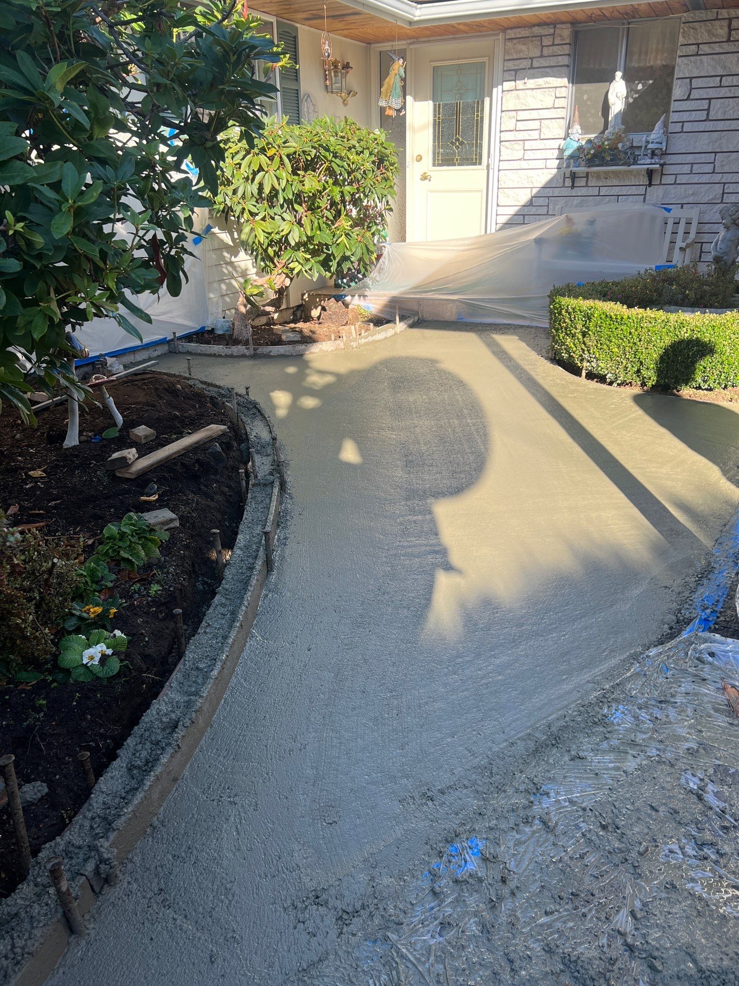 Gisela | Stamped Concrete Walkway  by Jireh Asphalt & Concrete Inc 