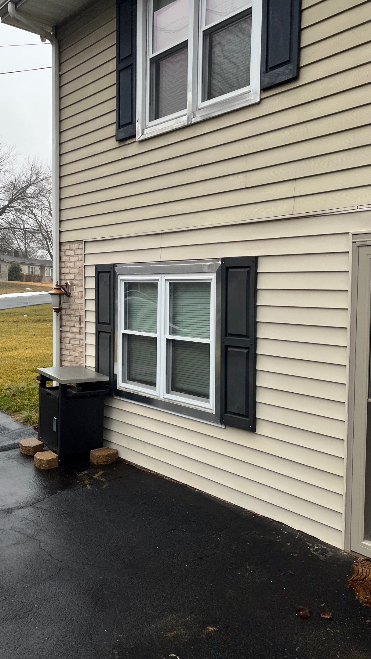 Double Hund Windows and Bow by Aspen Home Improvements