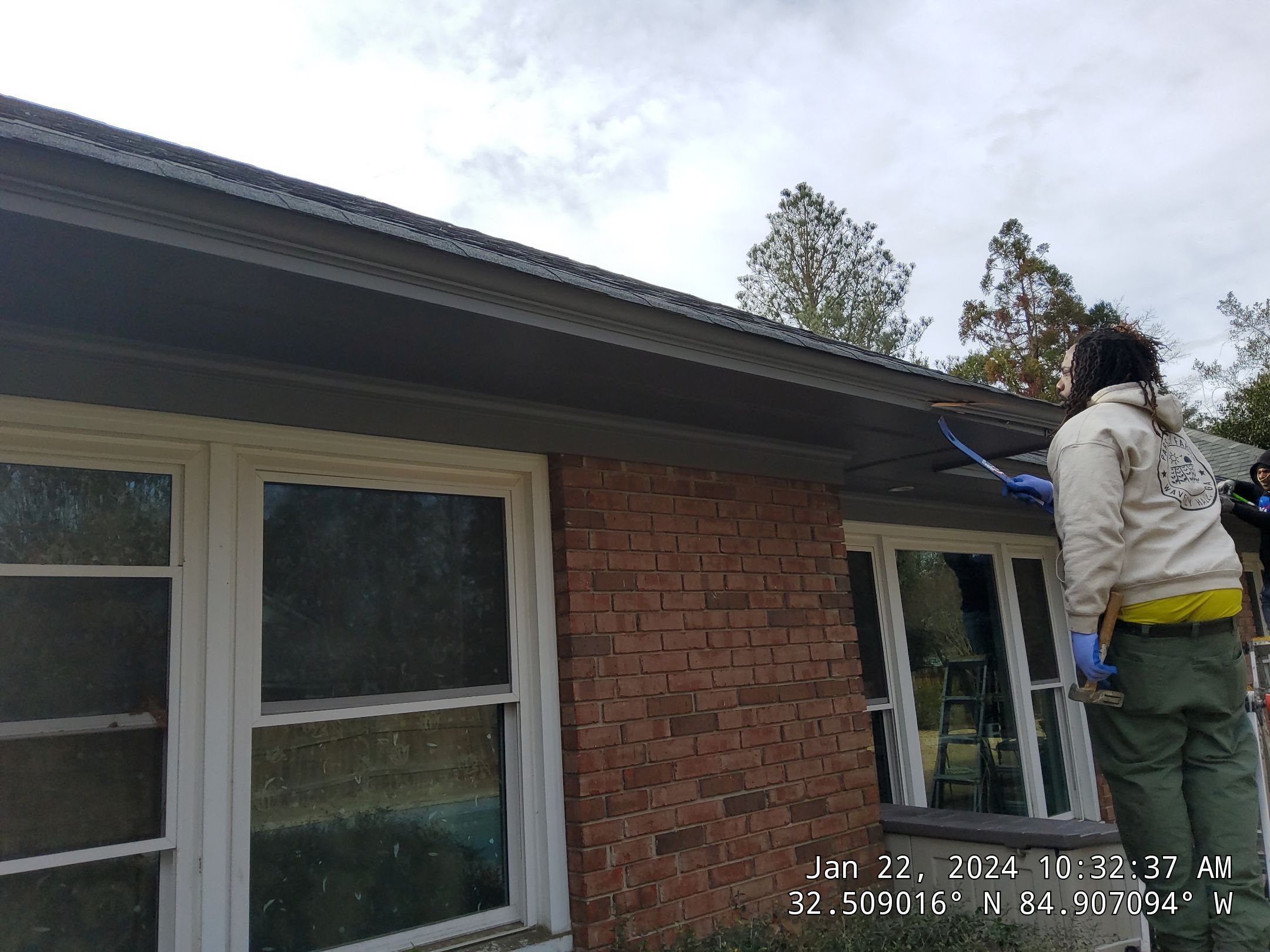 Residential Door Repair by iGreen Solutions