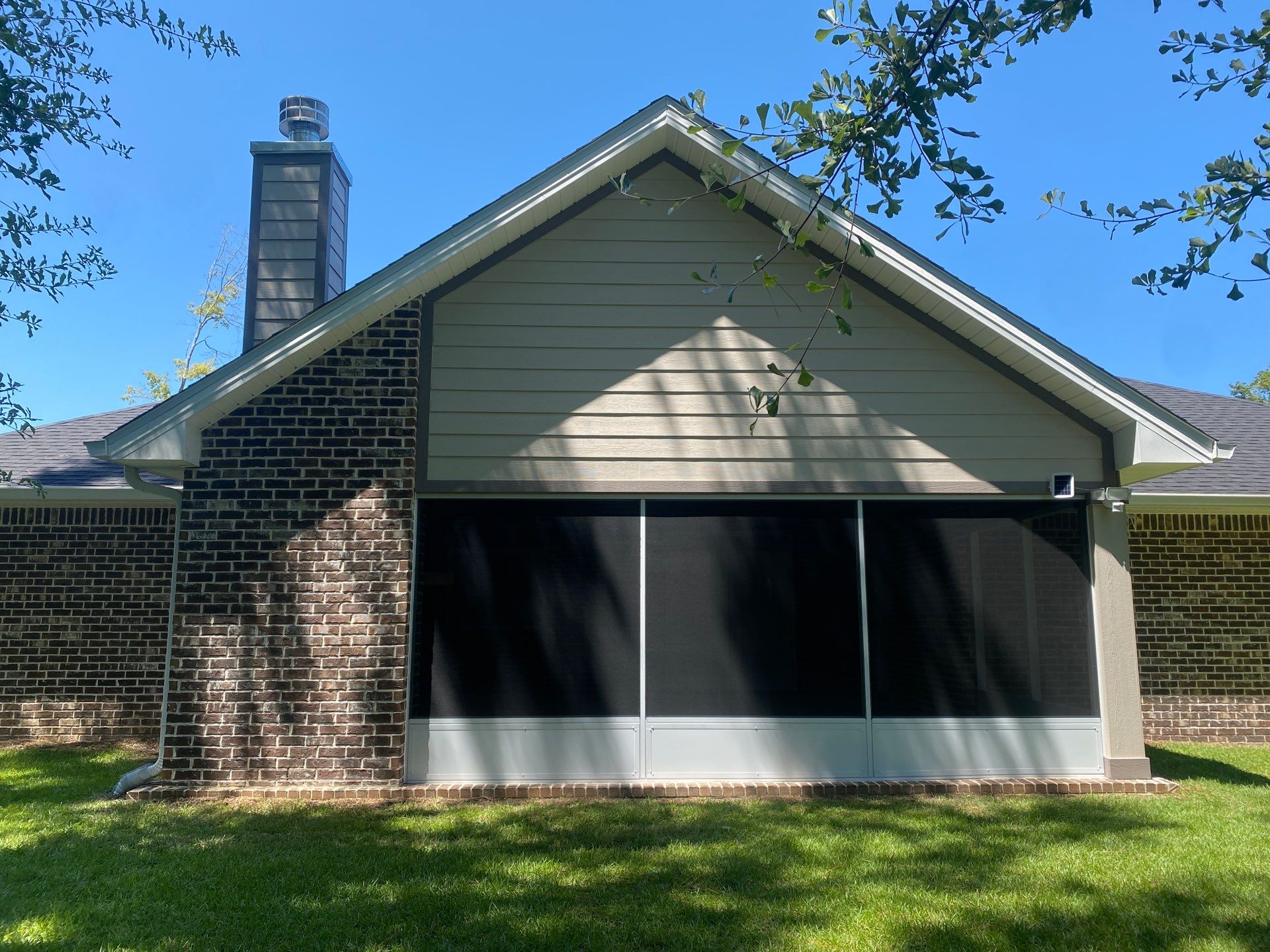Cathedral Style Screen Under by Titan Sunrooms