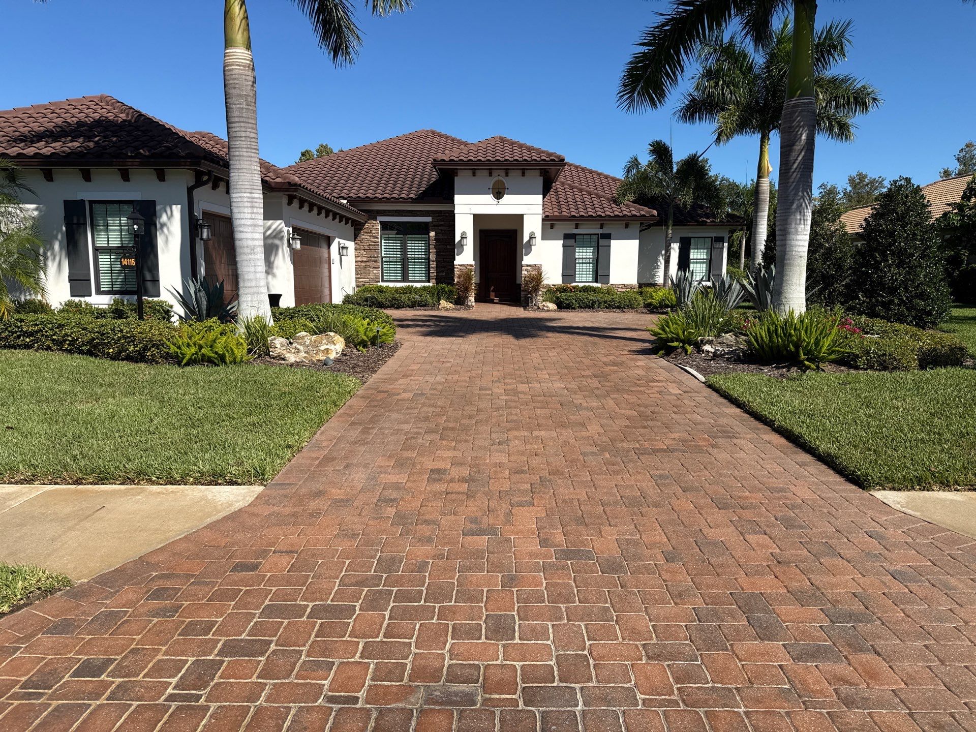 Long-Term Exterior Cleaning Services | Winding River Community, Bradenton FL by Sunshine AquaWash