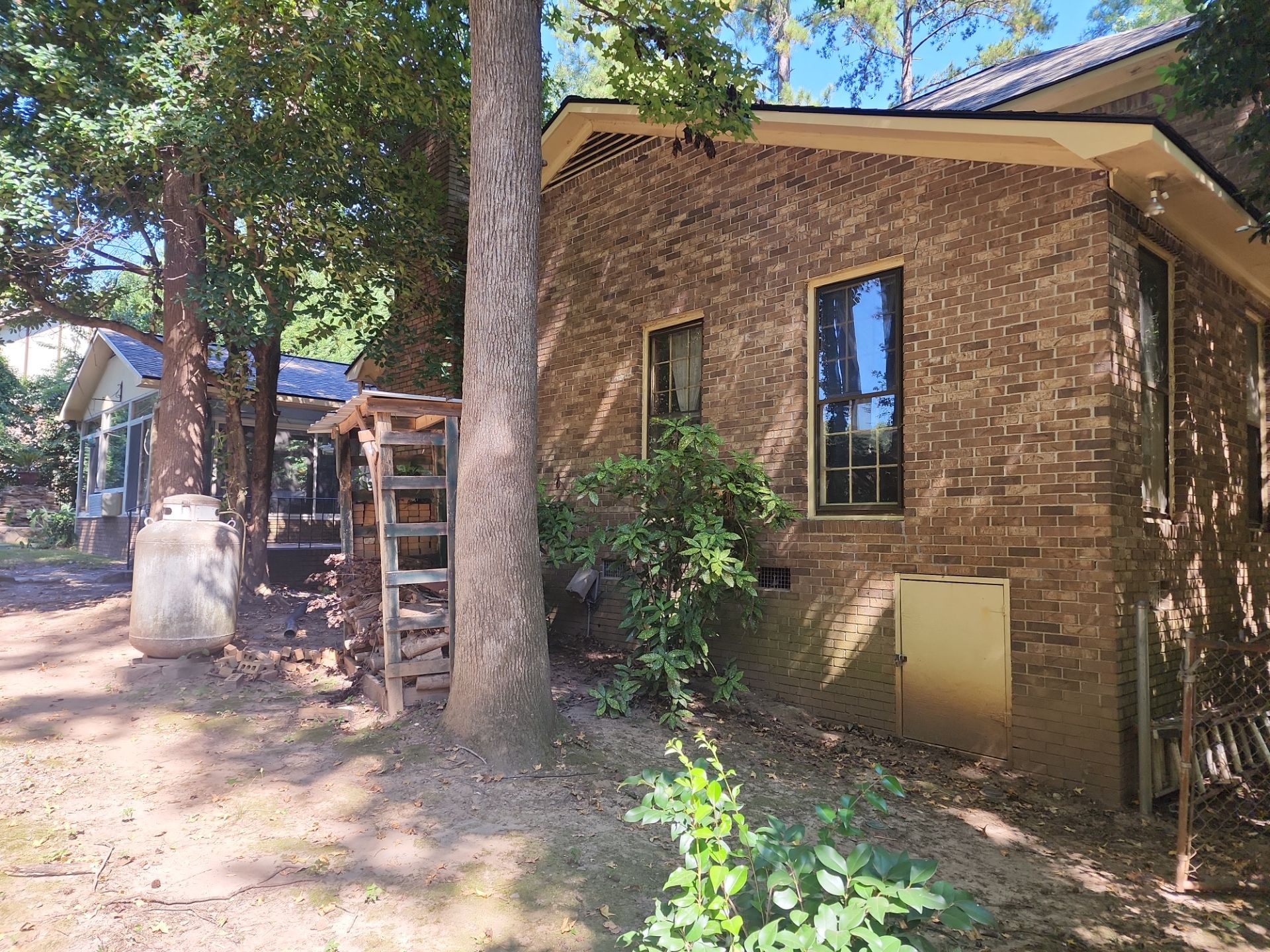 NEW ROOF WITH TRIM RESTORATION by Indigo State Roofing