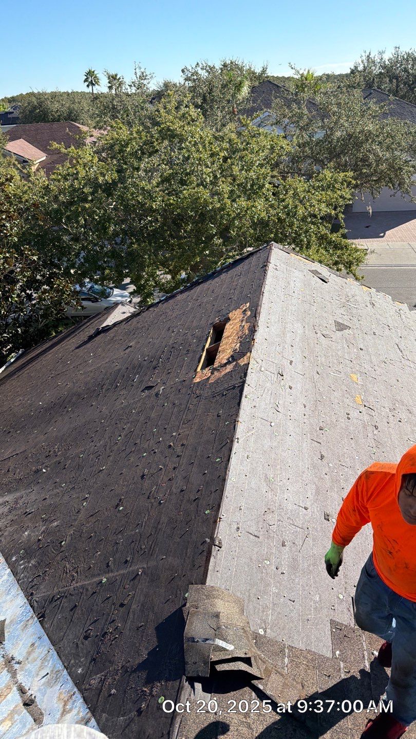 Comprehensive Residential Roof Replacement with Atlas Pinnacle Shingles in Orlando by Fortified Roofing Solutions Corp.