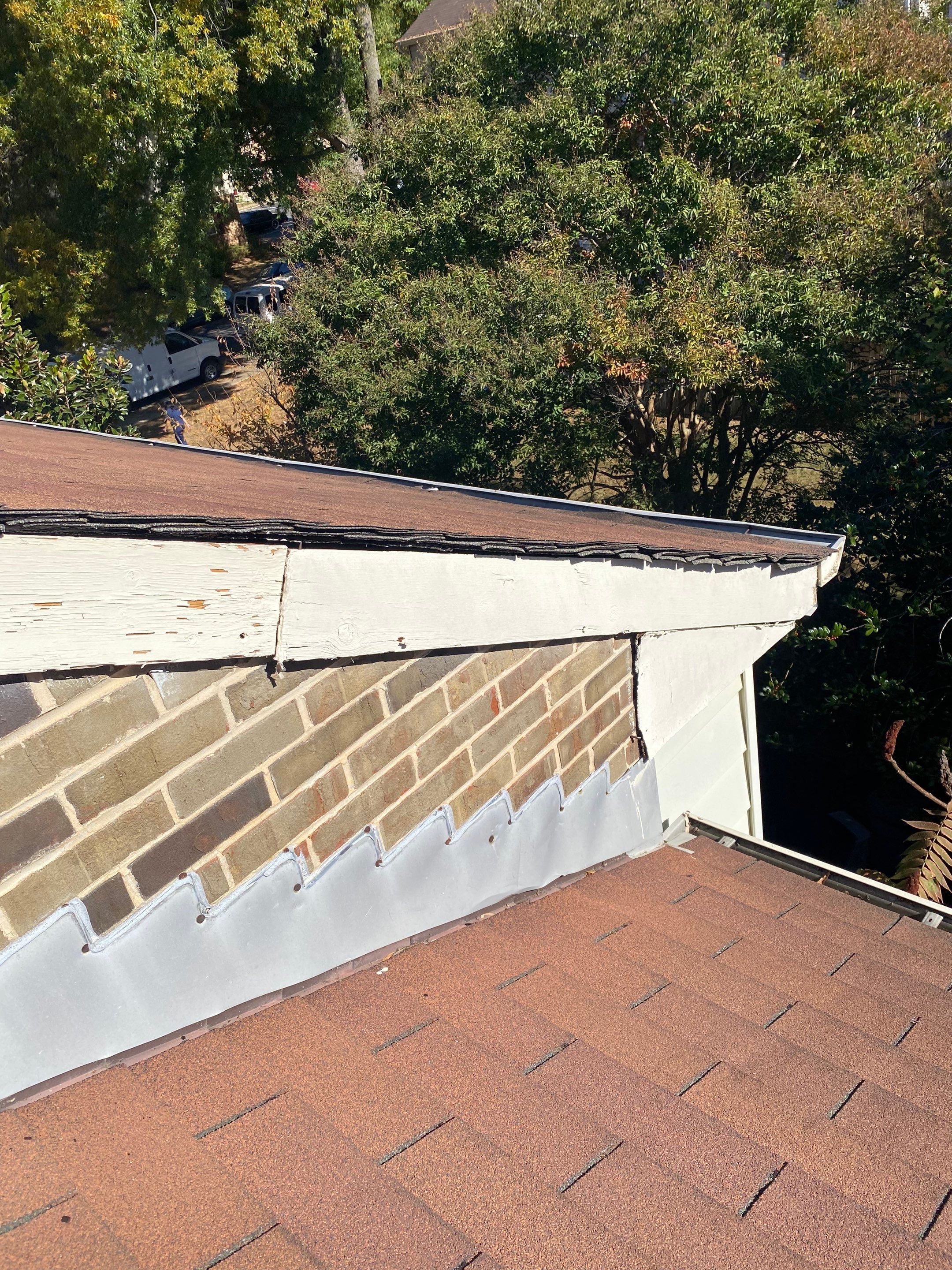 Springfield: Residential Roof Replacement with CertainTeed Landmark Pro in Max Def Burnt Sienna by RM Banning, Inc.