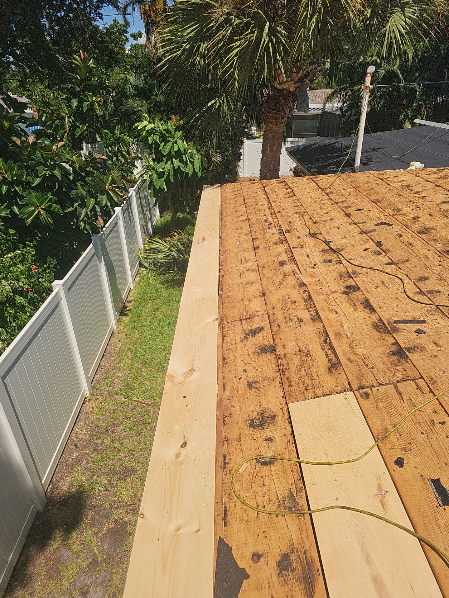 Project in St. Petersburg 33712  by Mitchell Roofing Company LLC 