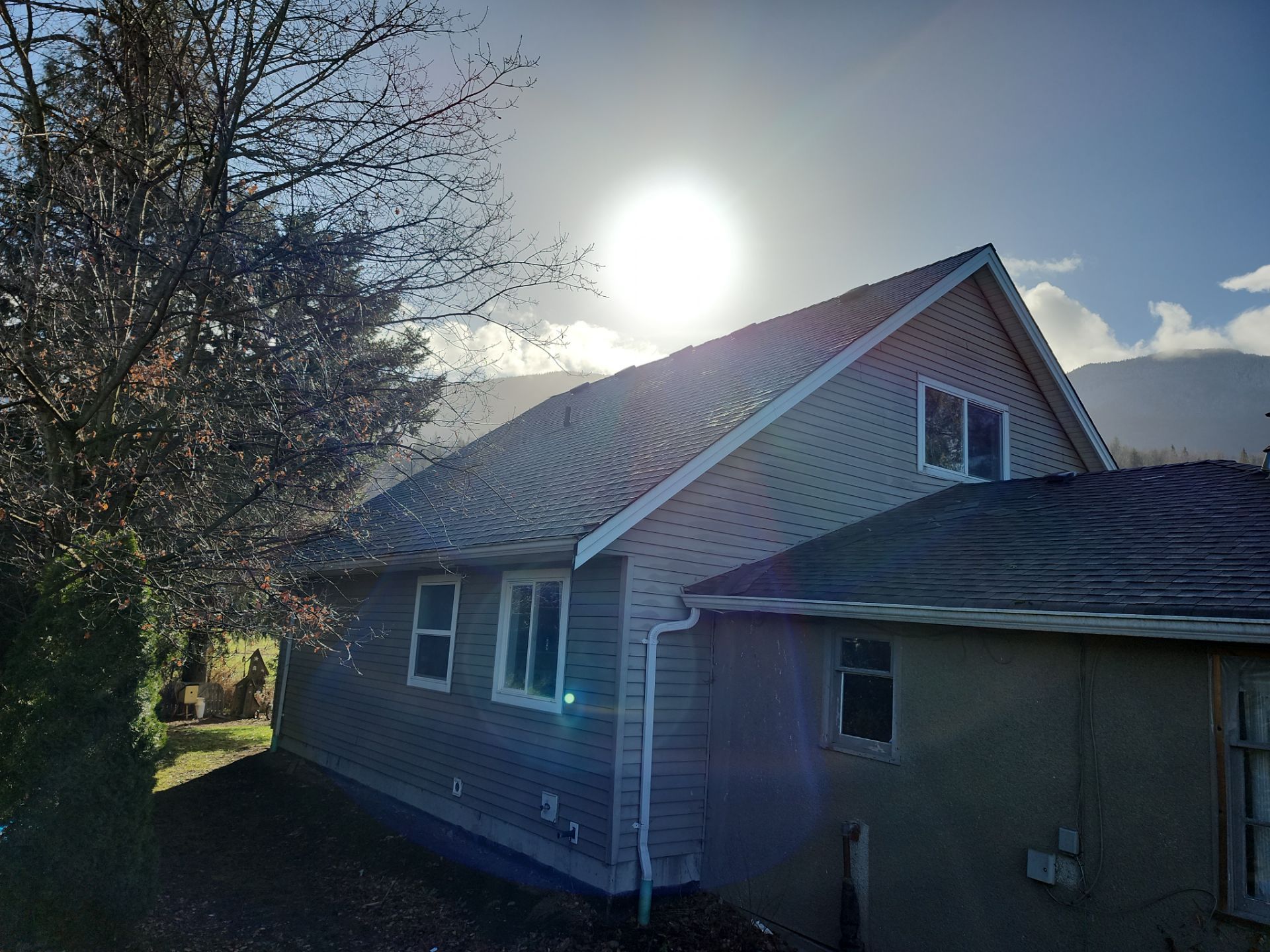 Residential Re-Roof using GAF Weathered Wood HDZ by Top Notch Roofing Inc