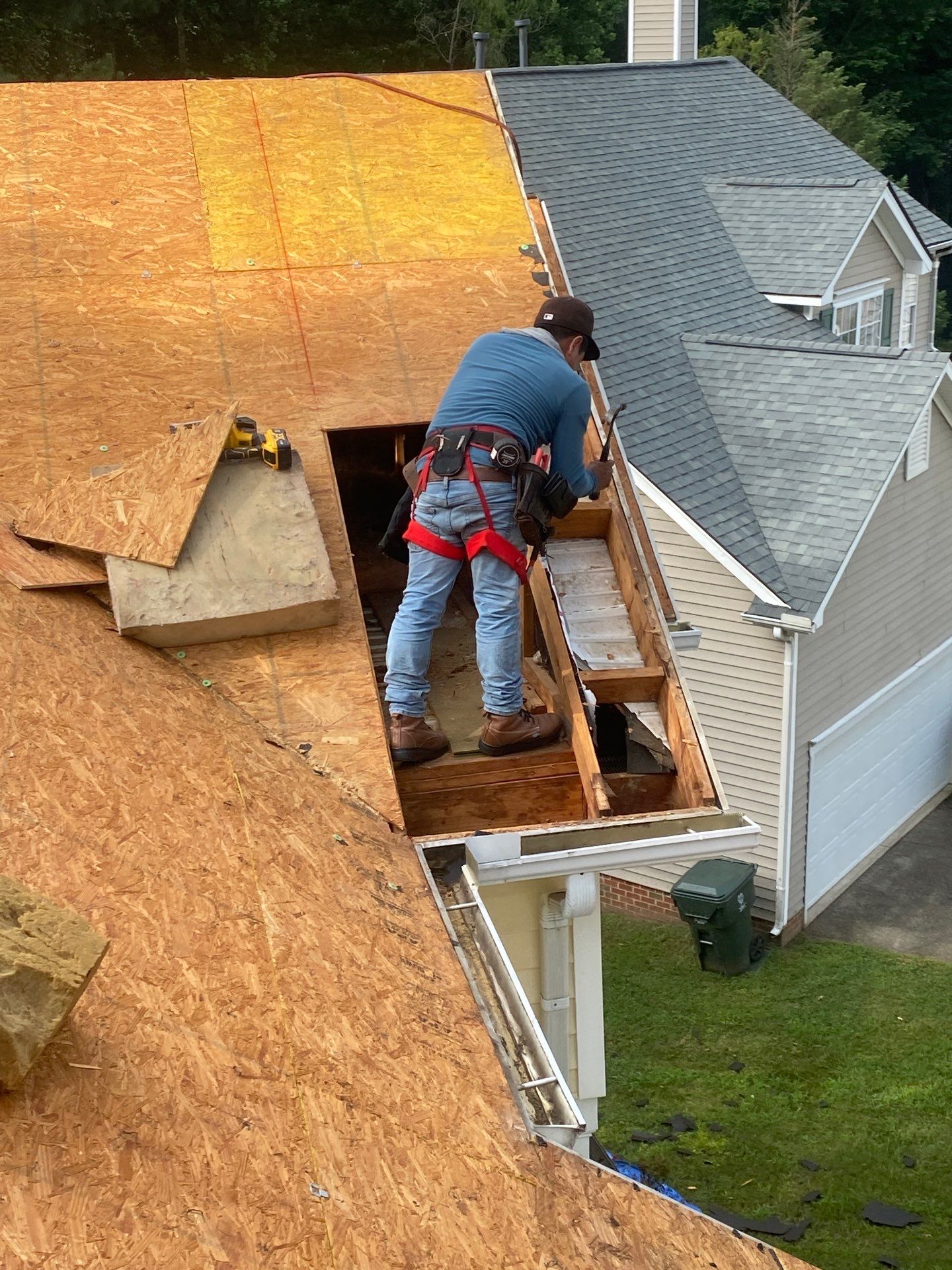 Roof Replacement - Certainteed Landmark Moire Black by Pro Performance Roofing