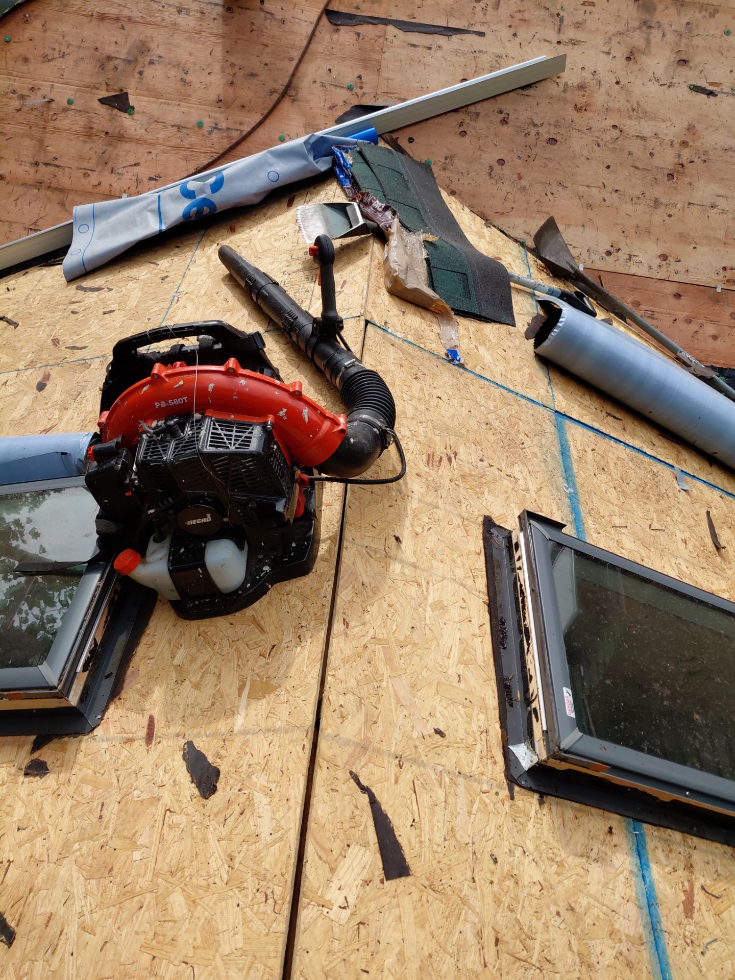 Springfield: Roof Replacement with CertainTeed Landmark Pro in Max Def Evergreen by RM Banning, Inc.