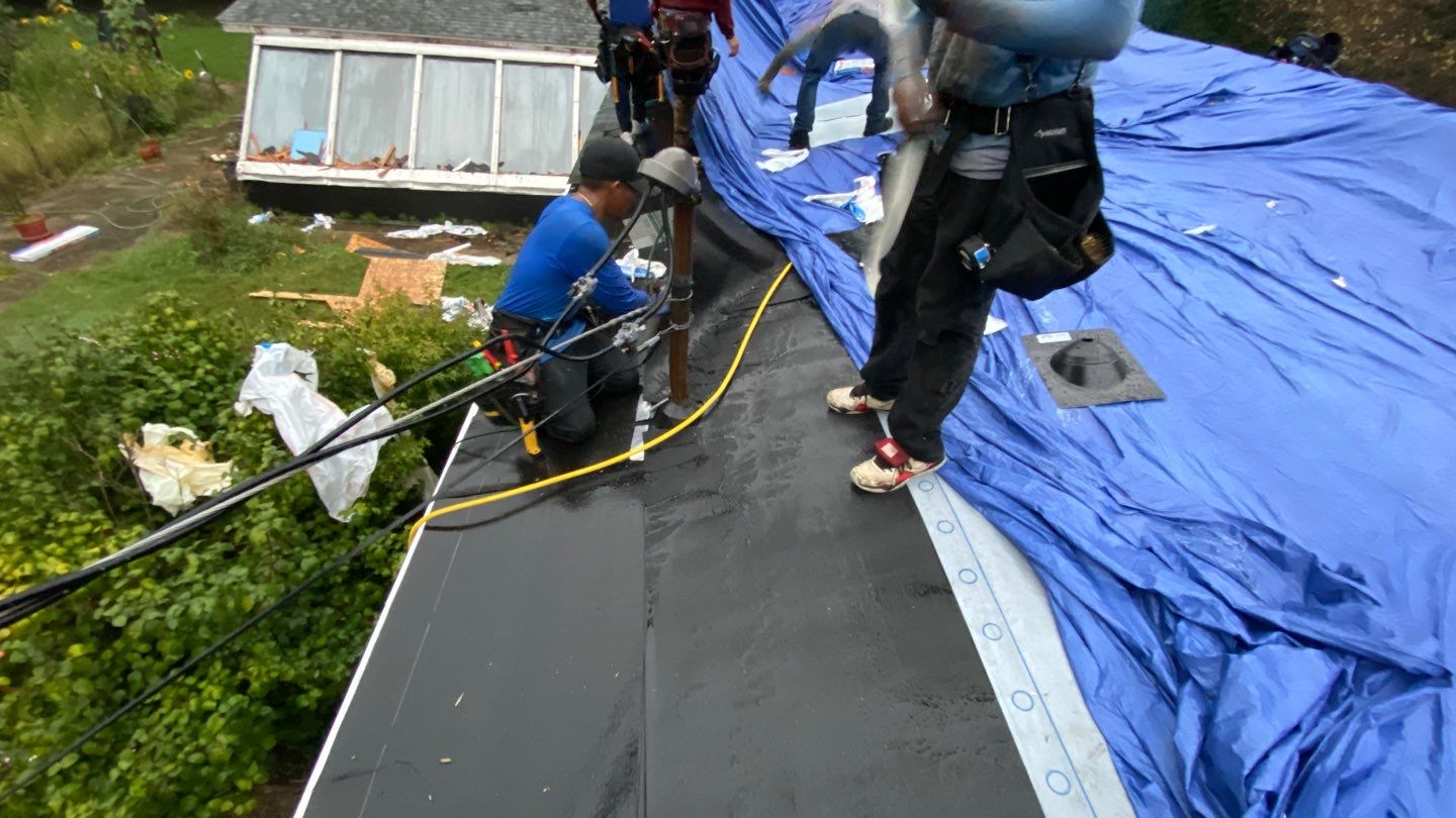 Roof Replacement using CertainTeed Landmark by 180 Contractors