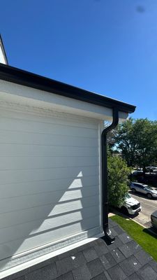 Turtle Shell gutter protection installation in Chicago, IL 60634, photograph 9