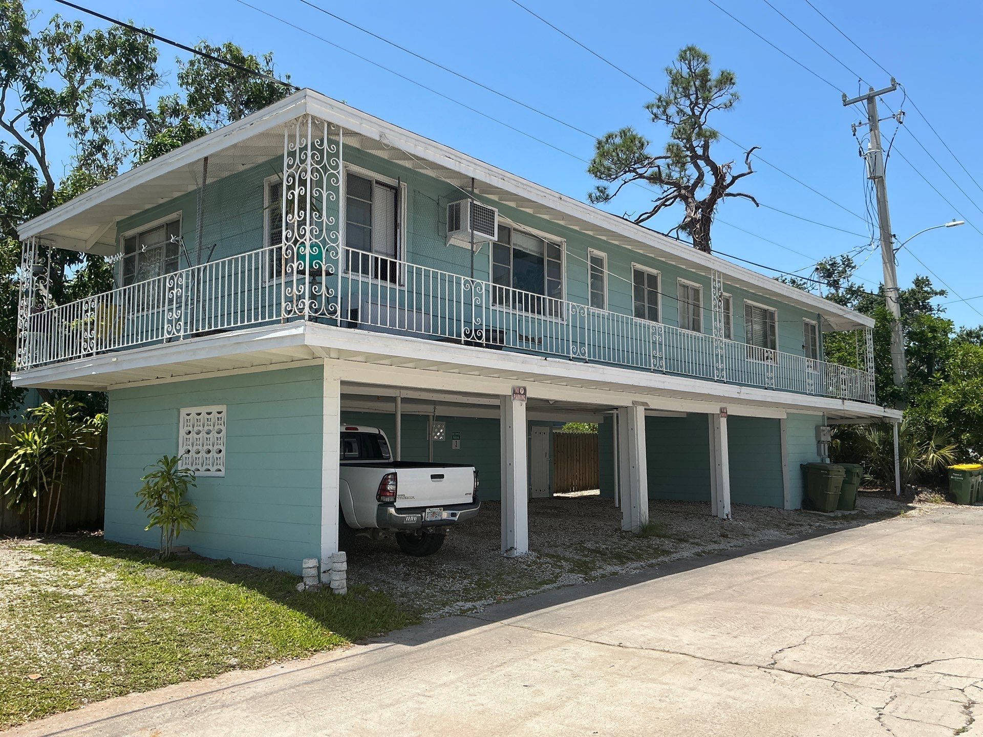 Gutter Replacement Before & After in Sarasota FL by Gutter Professors