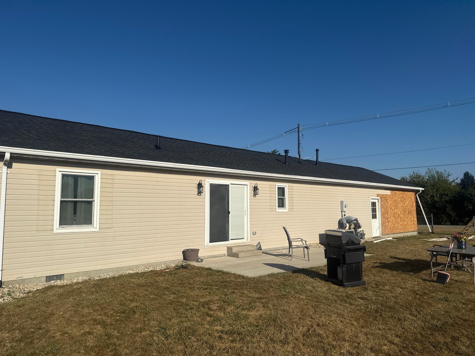 Wapakoneta - Siding/Roof Replacement by Nitro Roofing and Construction