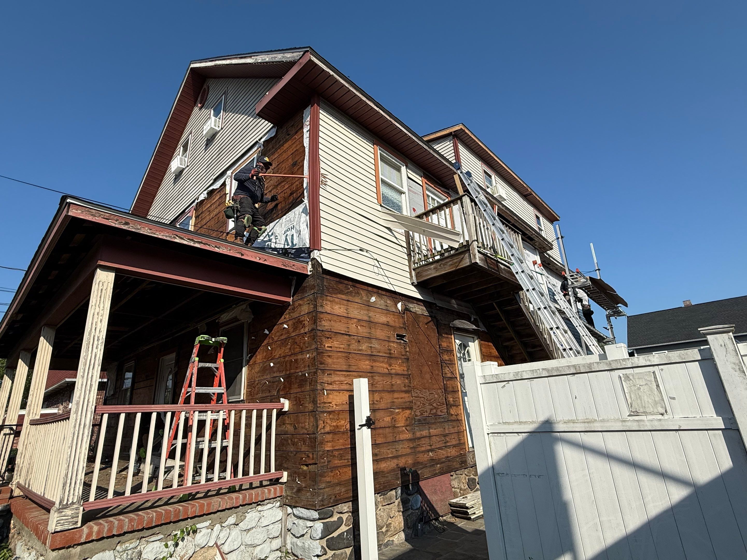ROOF & SIDING  by JLP PRO SERVICES LLC
