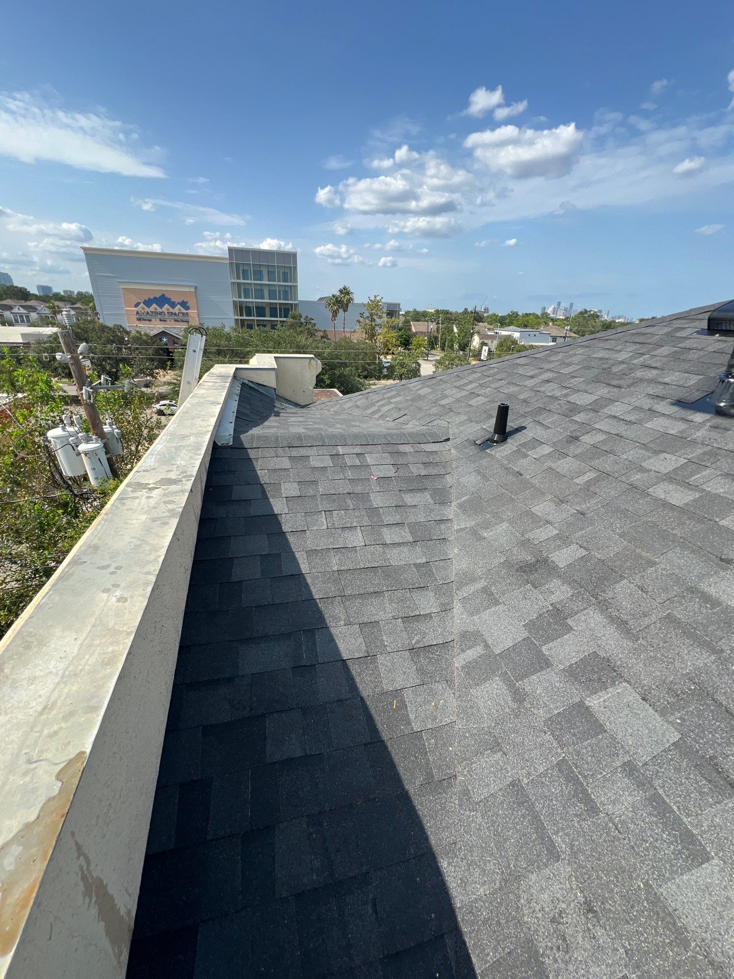 Residential Roofing Installation using Owen's Corning Duration (Lifetime) Shingles by Roof Repair Company