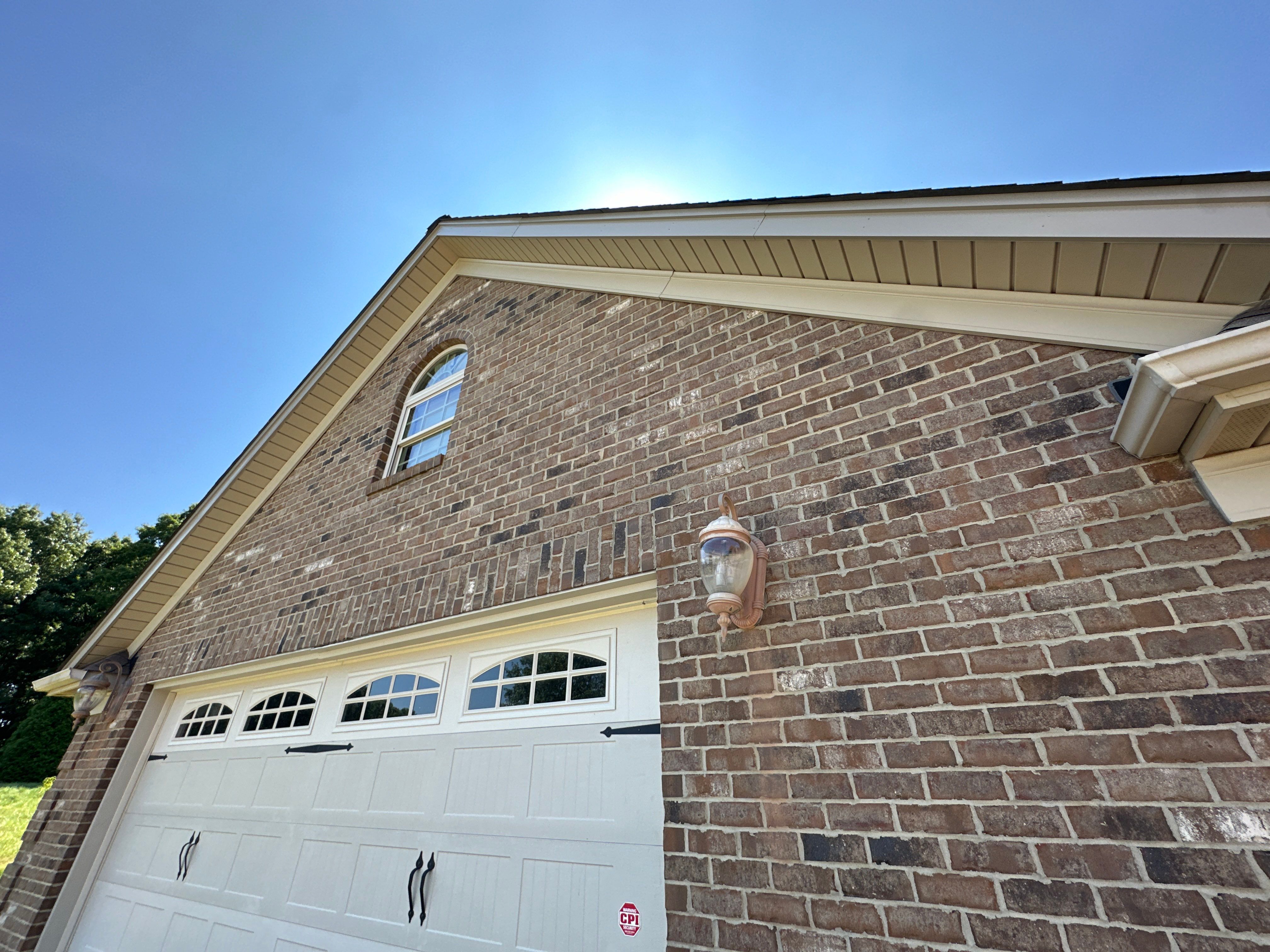 Replacing Wind Damaged Fascia Wrap by New Roof