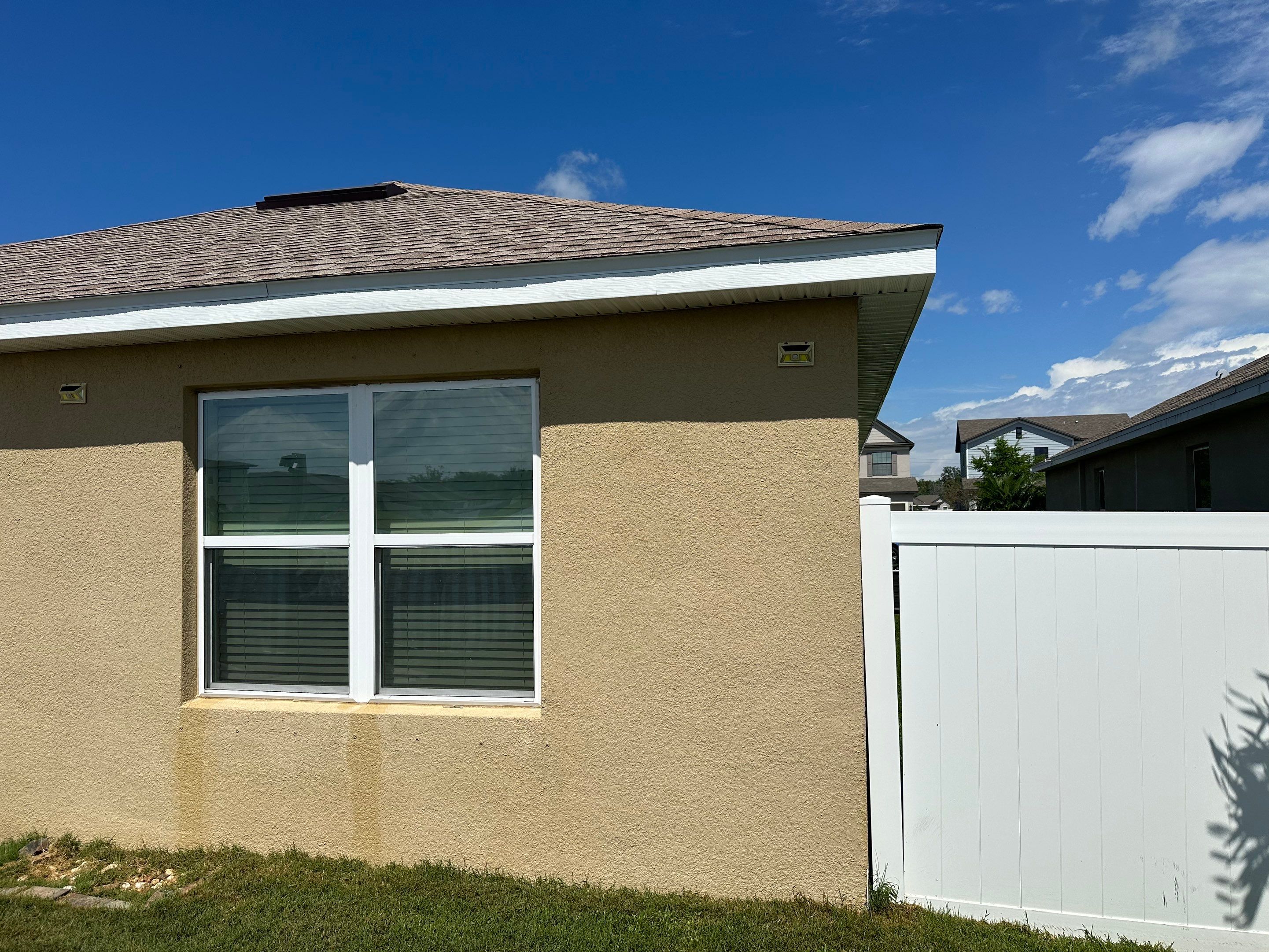 1-Story House Wash in Willow Walk Community, Palmetto, FL | Sunshine AquaWash by Sunshine AquaWash