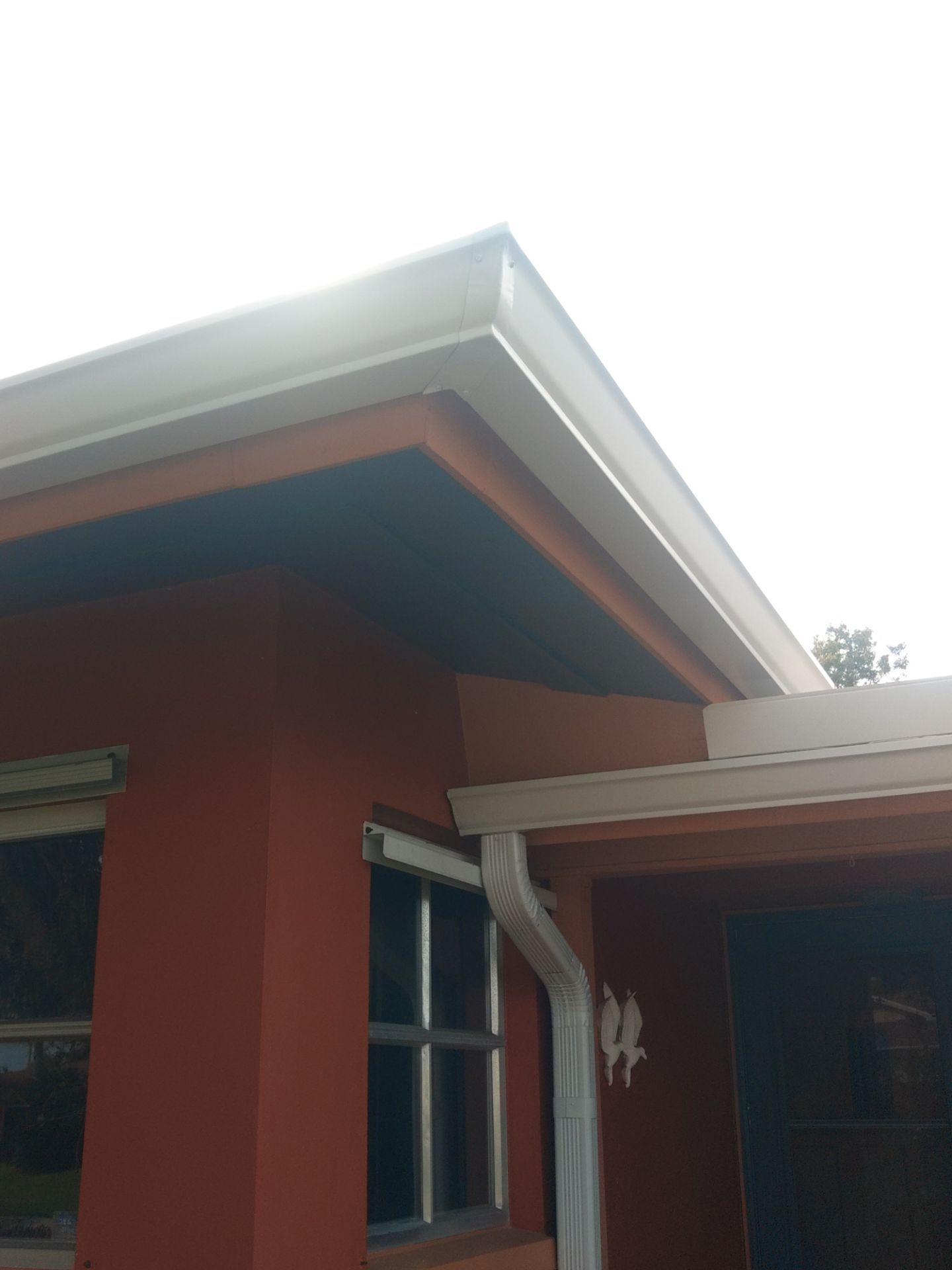Splash Guards for Seamless Gutters in Cape Coral FL by Gutter Professors