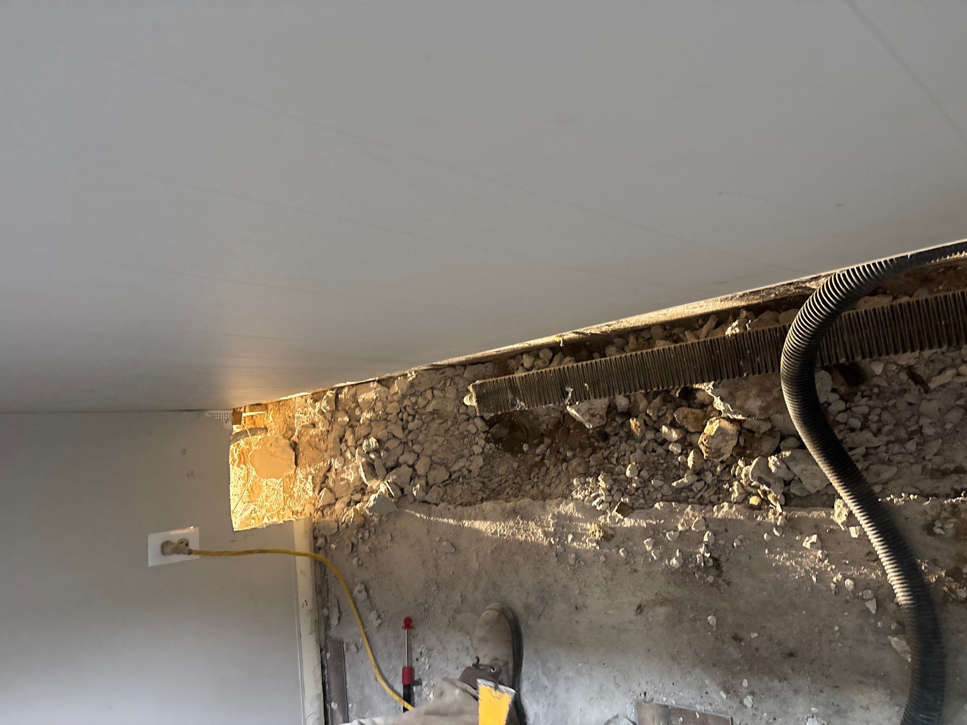 Drain tile and sump pump for George by Waterproofing Northeast