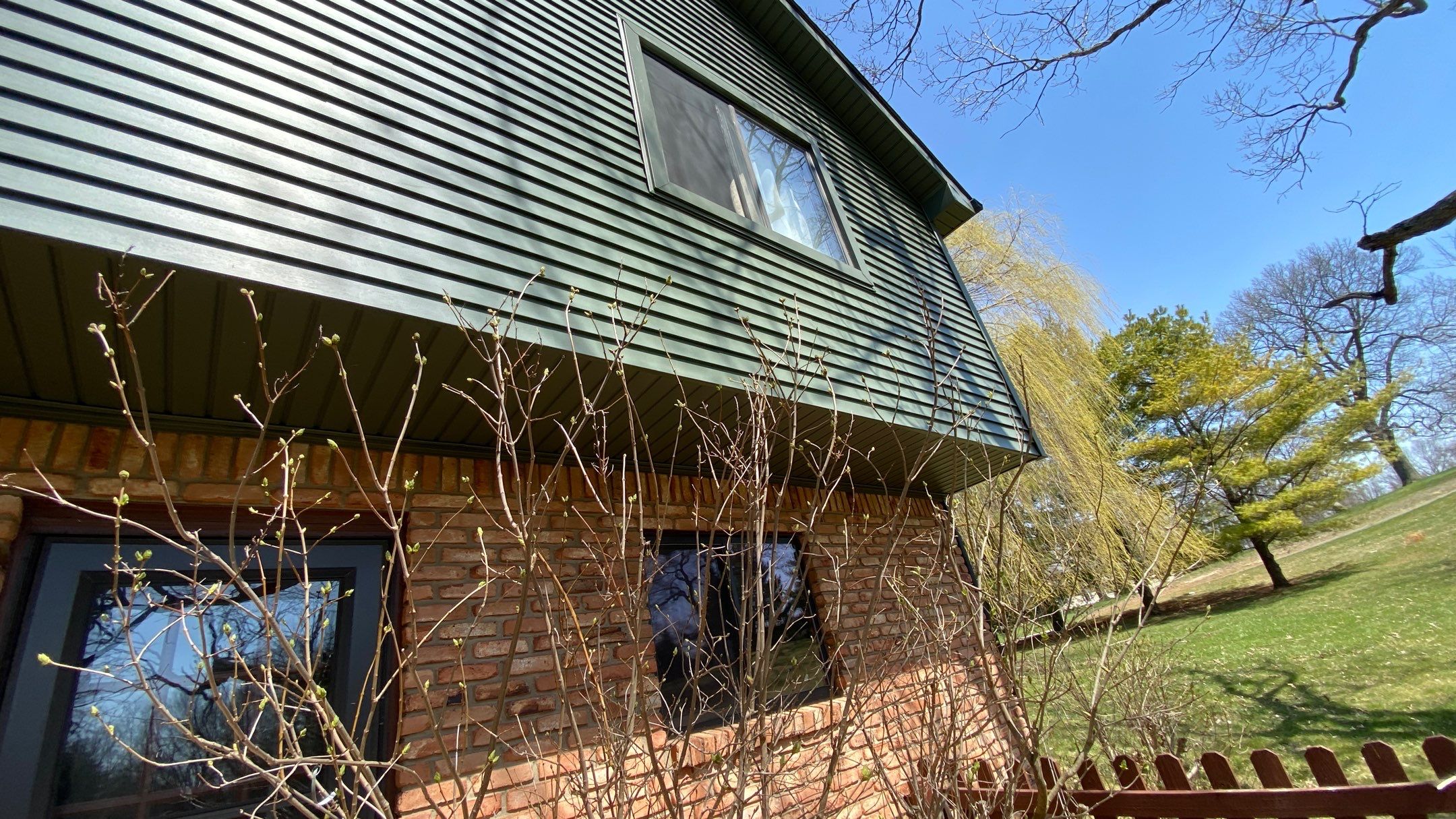 Siding Replacement using CertainTeed Restoration Classis D4 by 180 Contractors