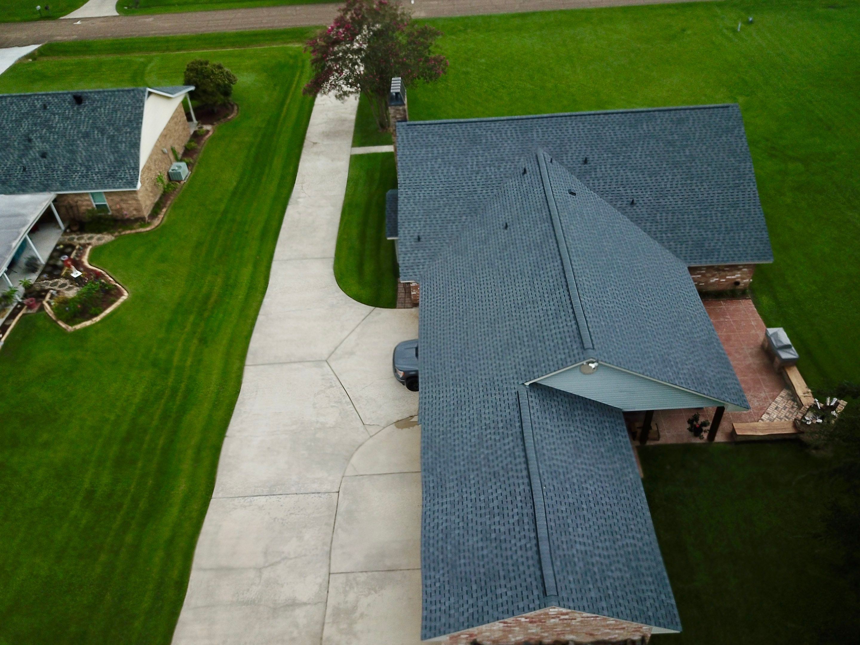 Atlas Pinnacle Pristine Pewter by Top Team Roofing & Construction