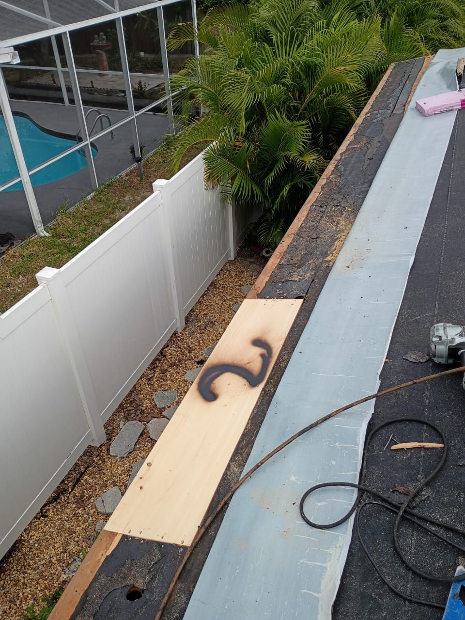 Project in St. Petersburg 33712 by Mitchell Roofing Company LLC 