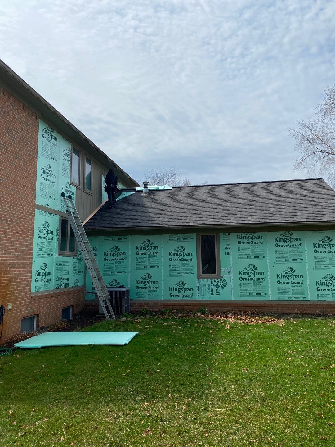 Roof Replacement using CertainTeed Landmark by 180 Contractors