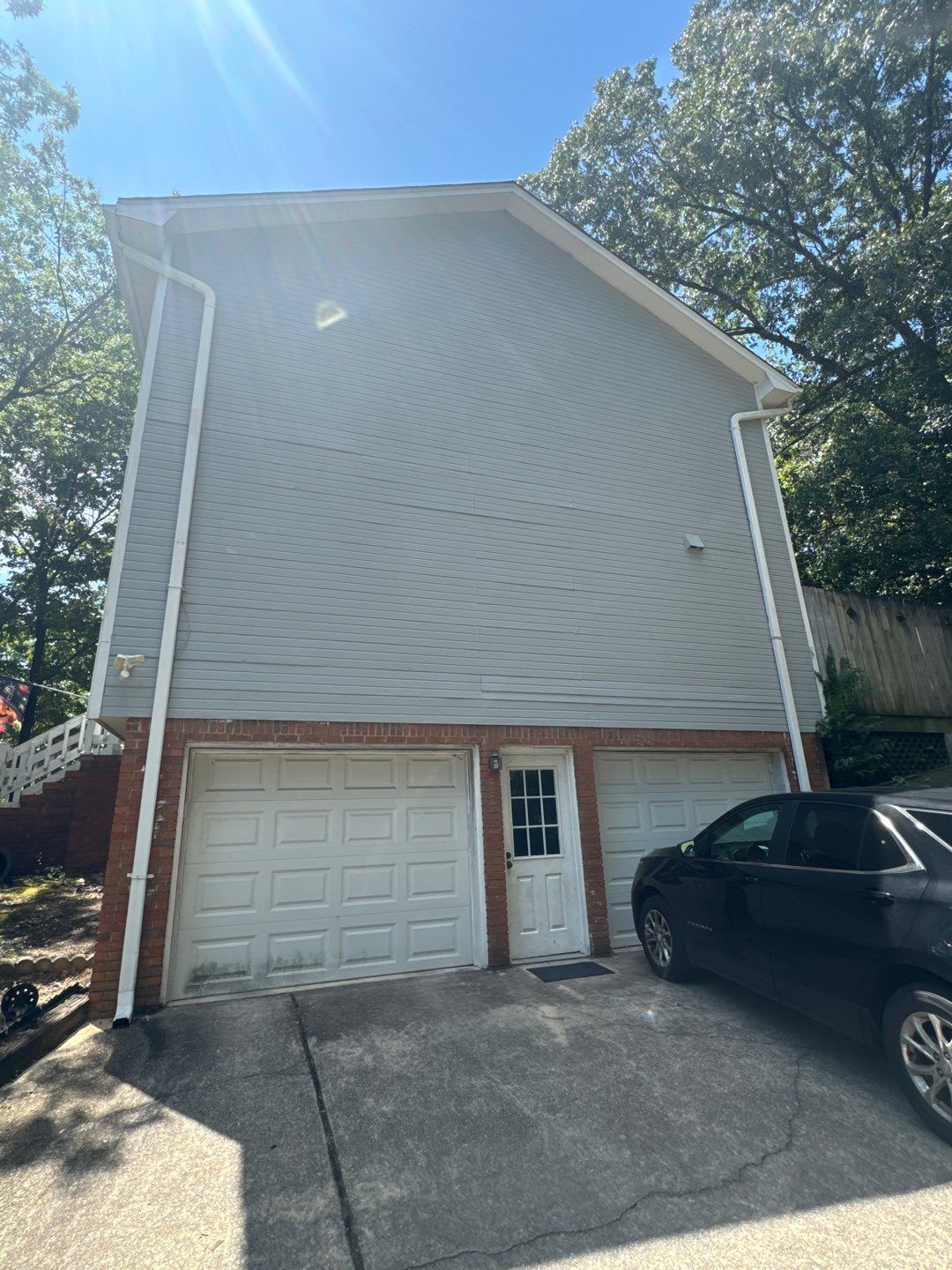 Chandabrook - Exterior by Pillar and Pine