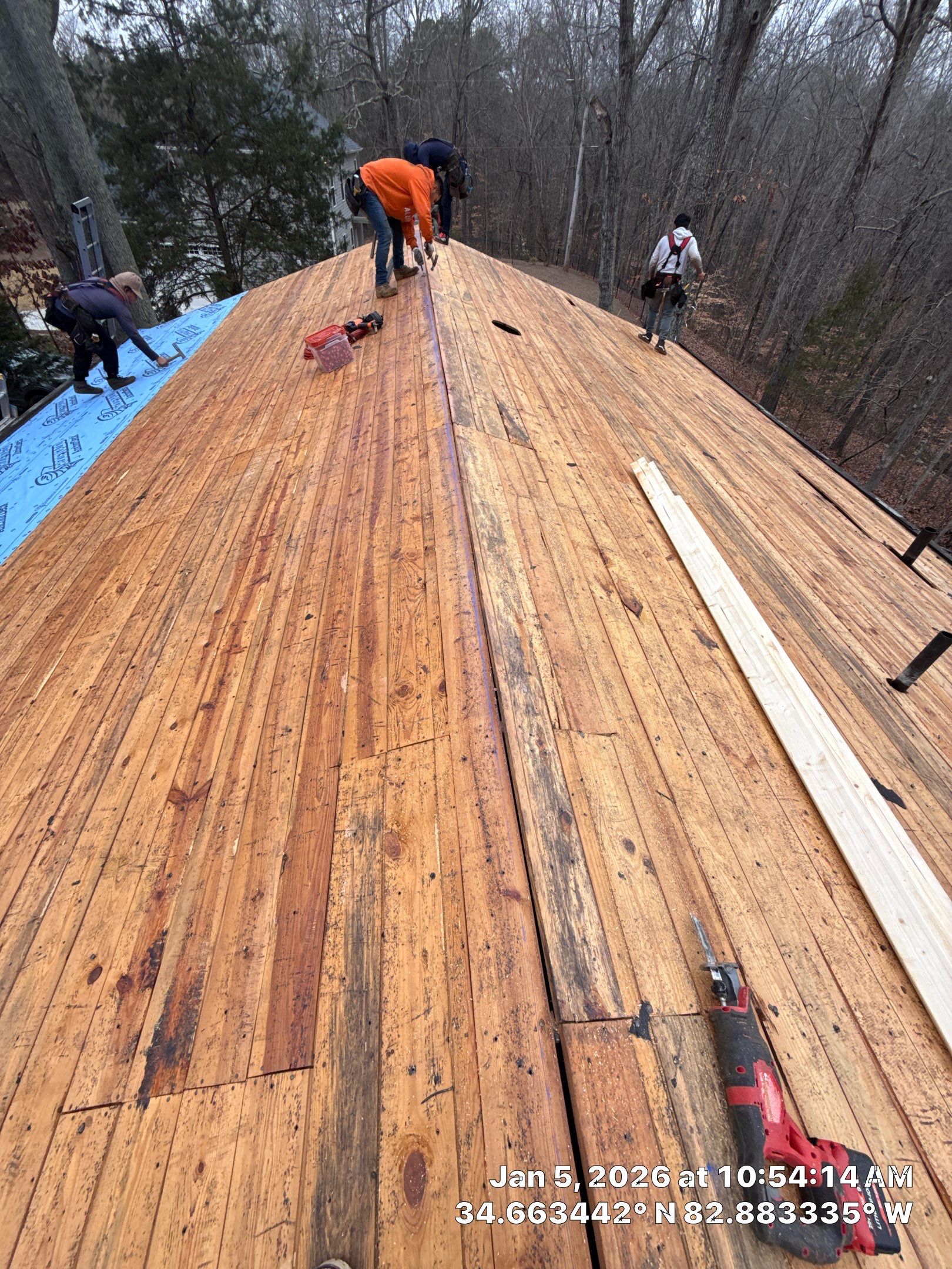 Roof Replacement in Seneca, SC | CertainTeed Landmark Architectural Shingles by Roofers LLC