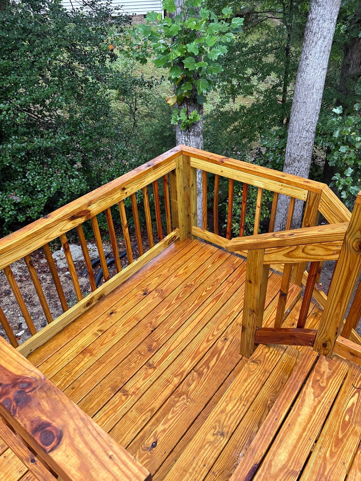 Wood Deck using Wood Sealant by DuraSeal