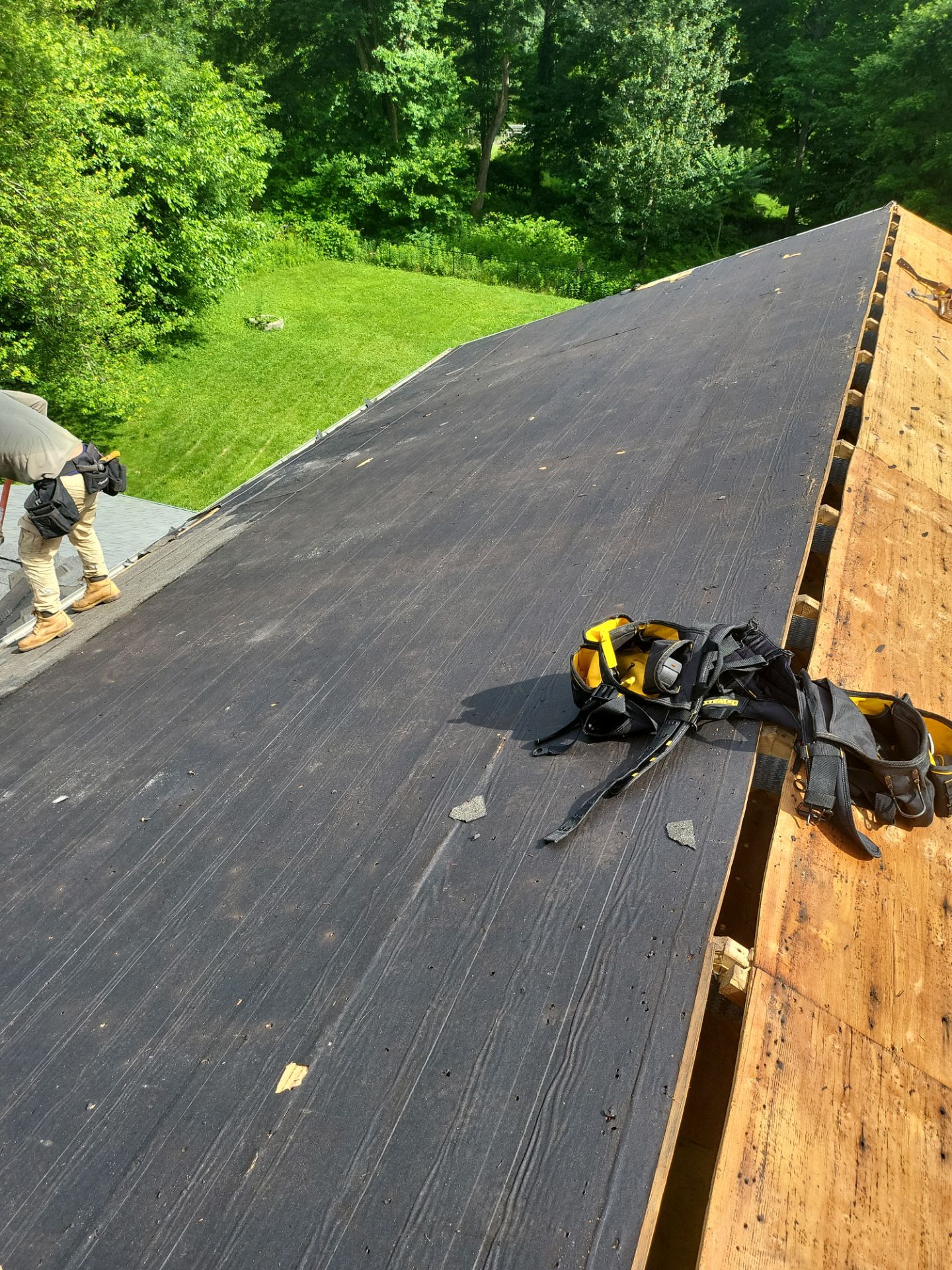 Residential Roofing Installation using Owens Corning TruDefinition Duration AR - Williamsburg Gray by A Plus Exterior