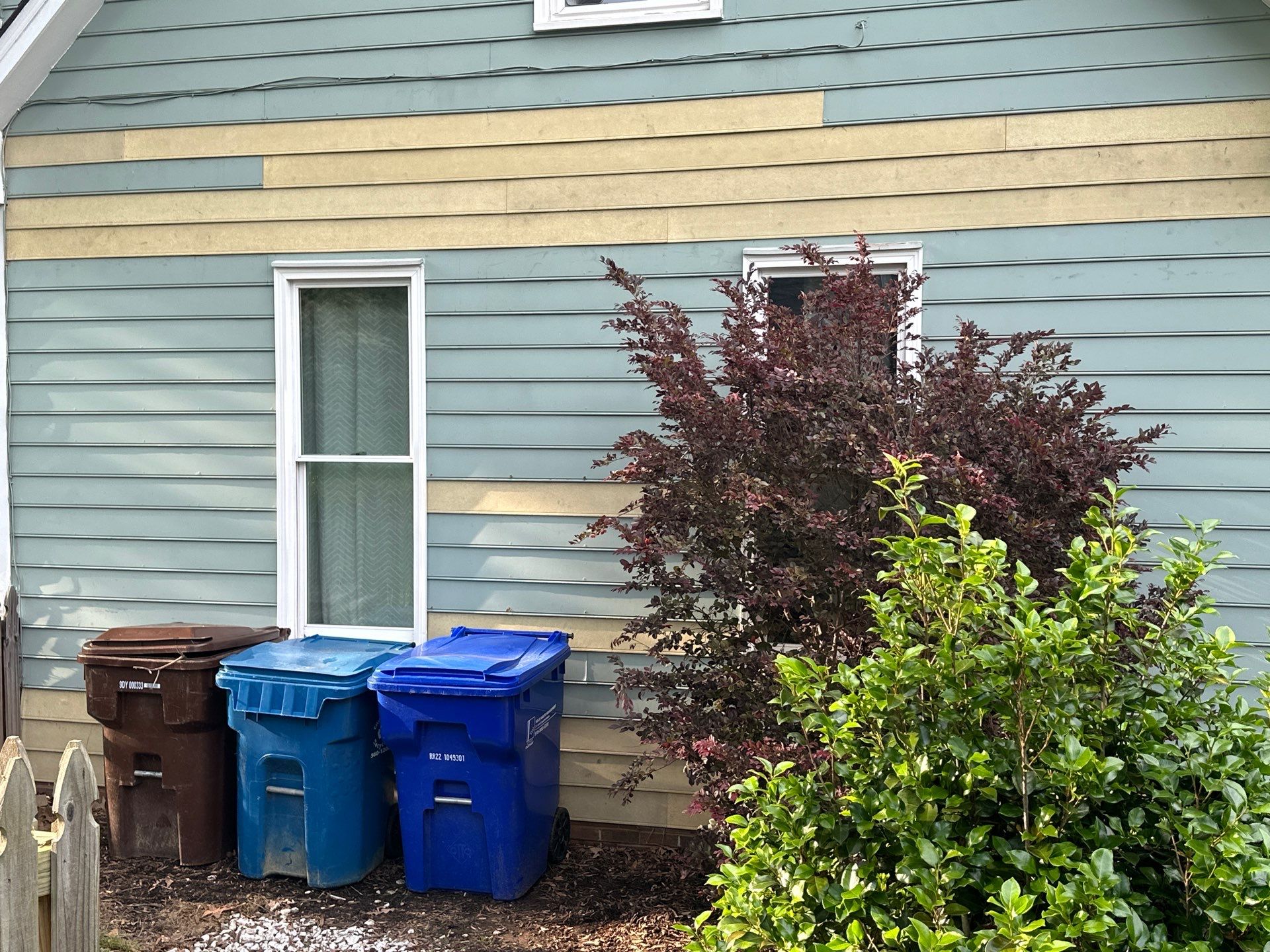 Siding Replacement and painting by GonzalezPainters & Contractors Inc 