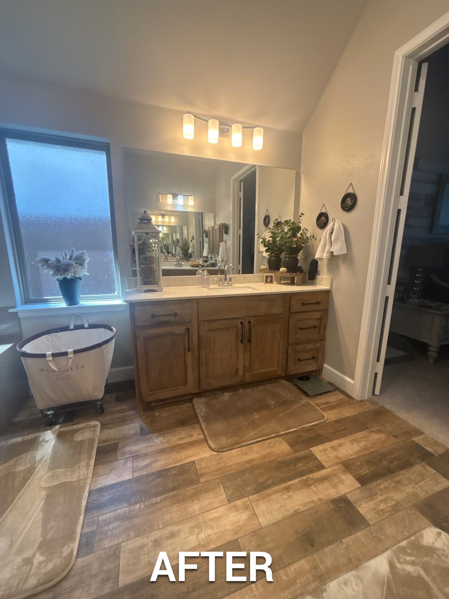 Master Bath (Onyx Collection) by New Bath Technologies