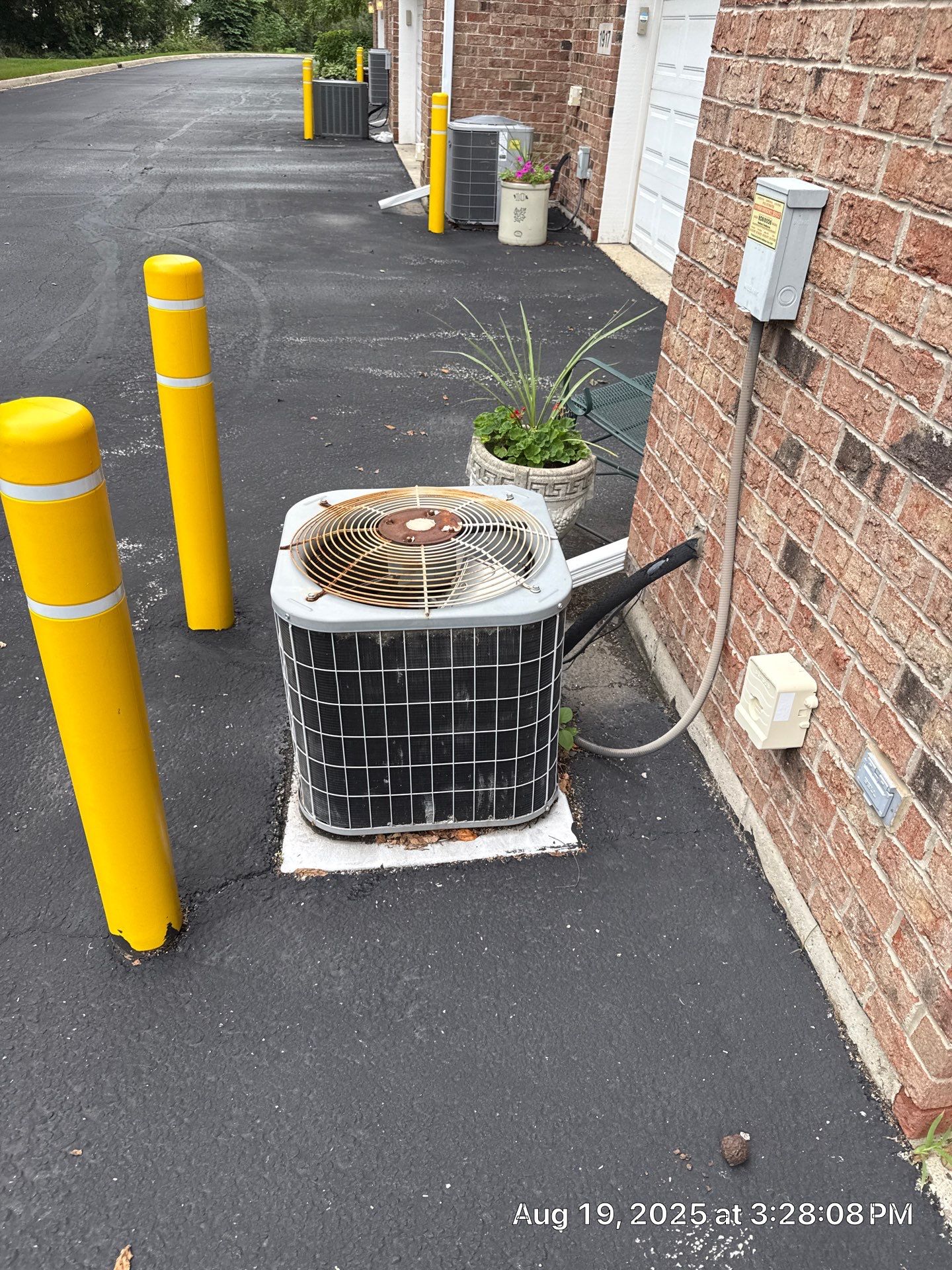 Carrier Infinity 98 Furnace & Infinity 20 Heat Pump Installation – Libertyville, IL | GSHA Services, LTD by GSHA Services LTD