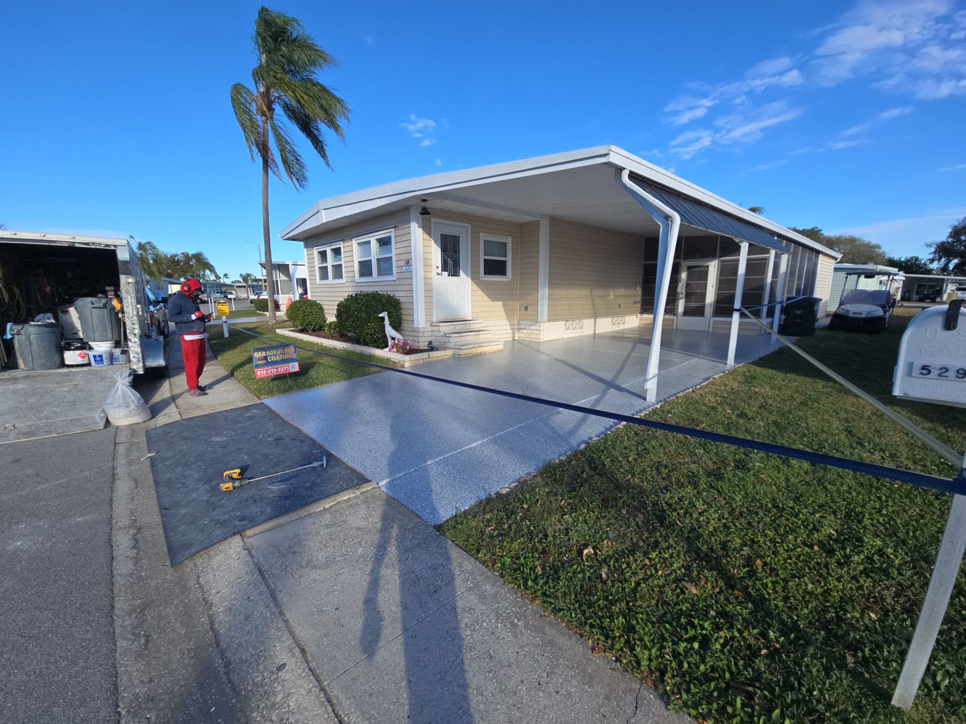 Largo, FL Driveway Concrete Coating by Performance Floors & Coating