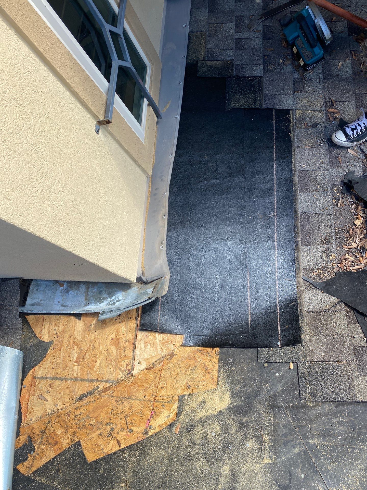 Residential Roofing Repair using Owen's Corning Duration (Lifetime) Shingles by Roof Repair Company