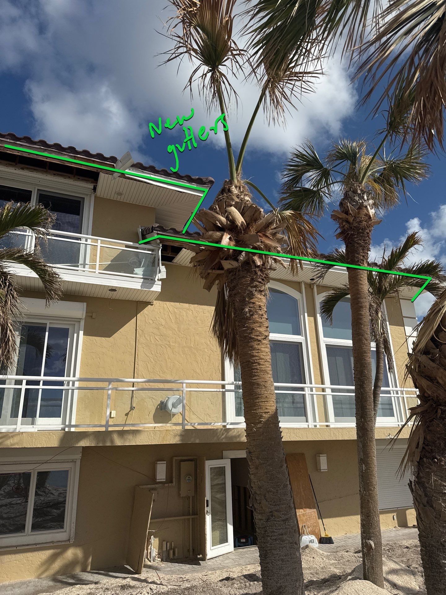 7-Inch Seamless Gutters Installation in Nokomis FL by Gutter Professors