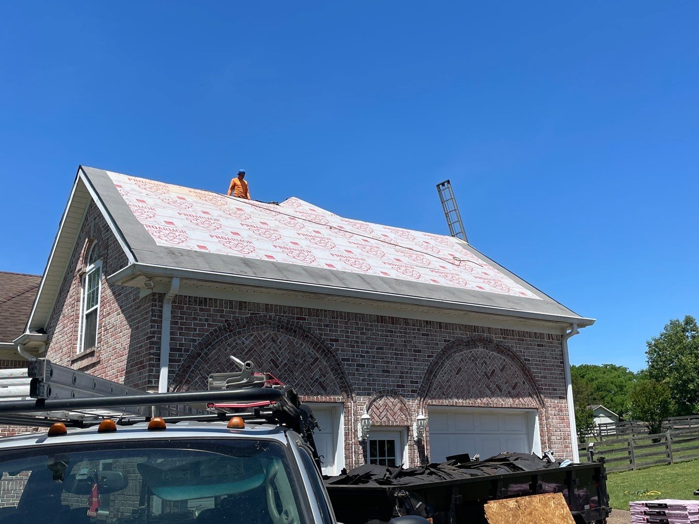 Residential Roofing Installation using Owens Corning Duration Shingles Roofing System by Undersun Roofing 