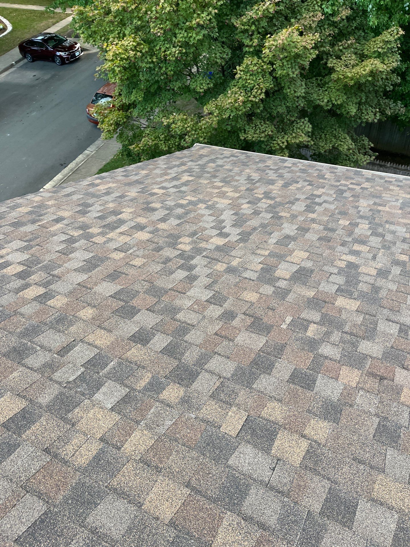 Springfield: Roof Replacement with Landmark Pro Designer Shingles in Max Def Shenandoah by RM Banning, Inc.