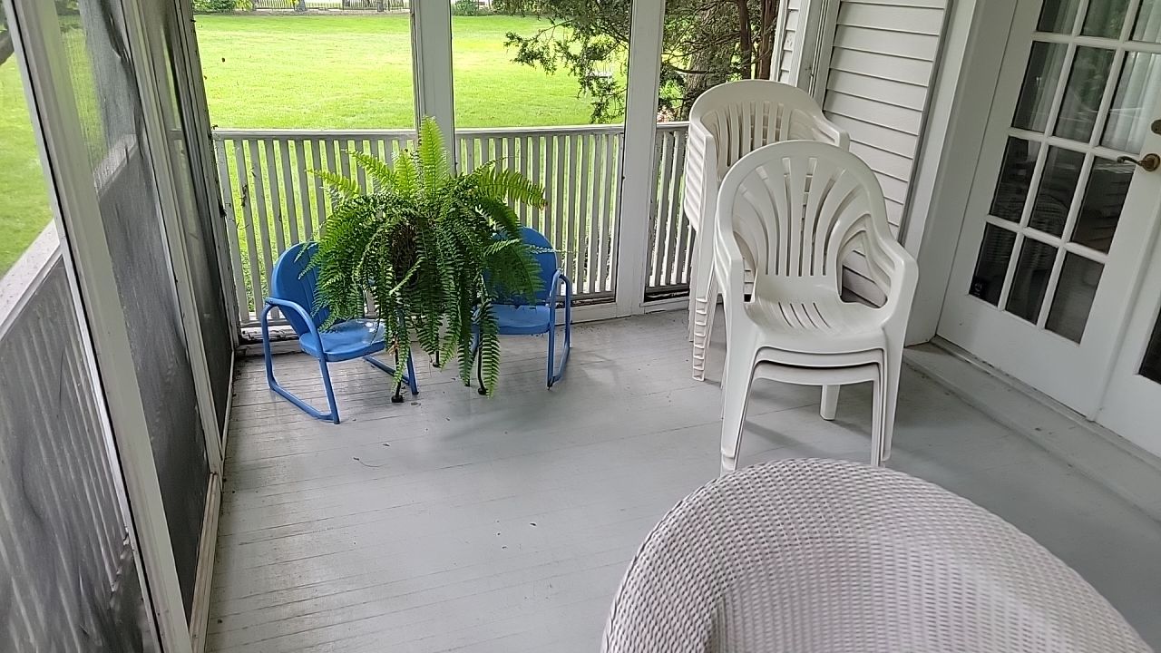 Housewashing  using Algaecide, soft wash soap by Northern Power Washing LLC.