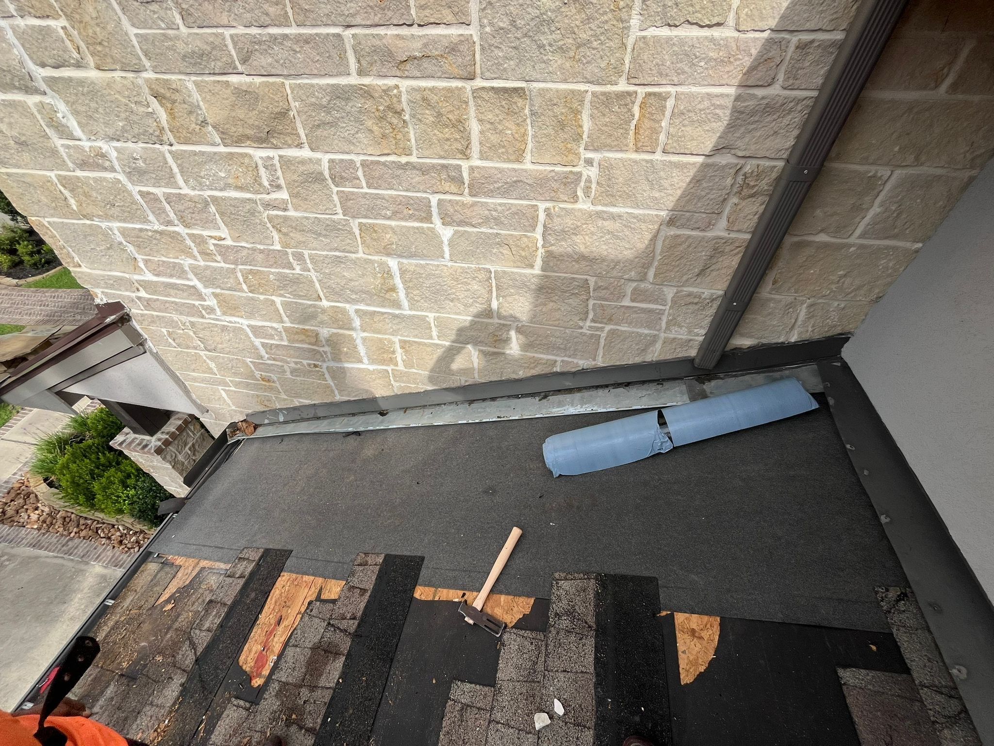 Roof Repair Montgomery by Roof Repair Company
