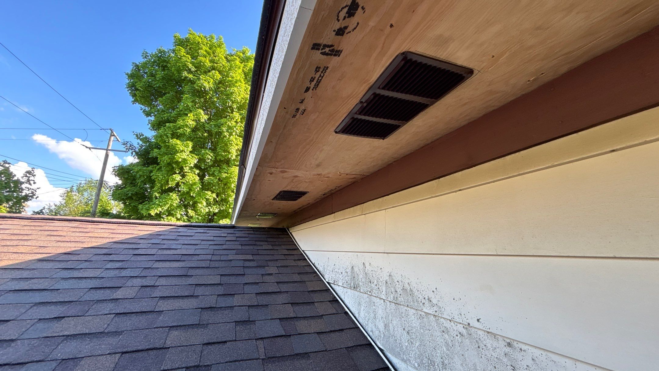 Roof Replacement using Owens Corning Teak by 180 Contractors