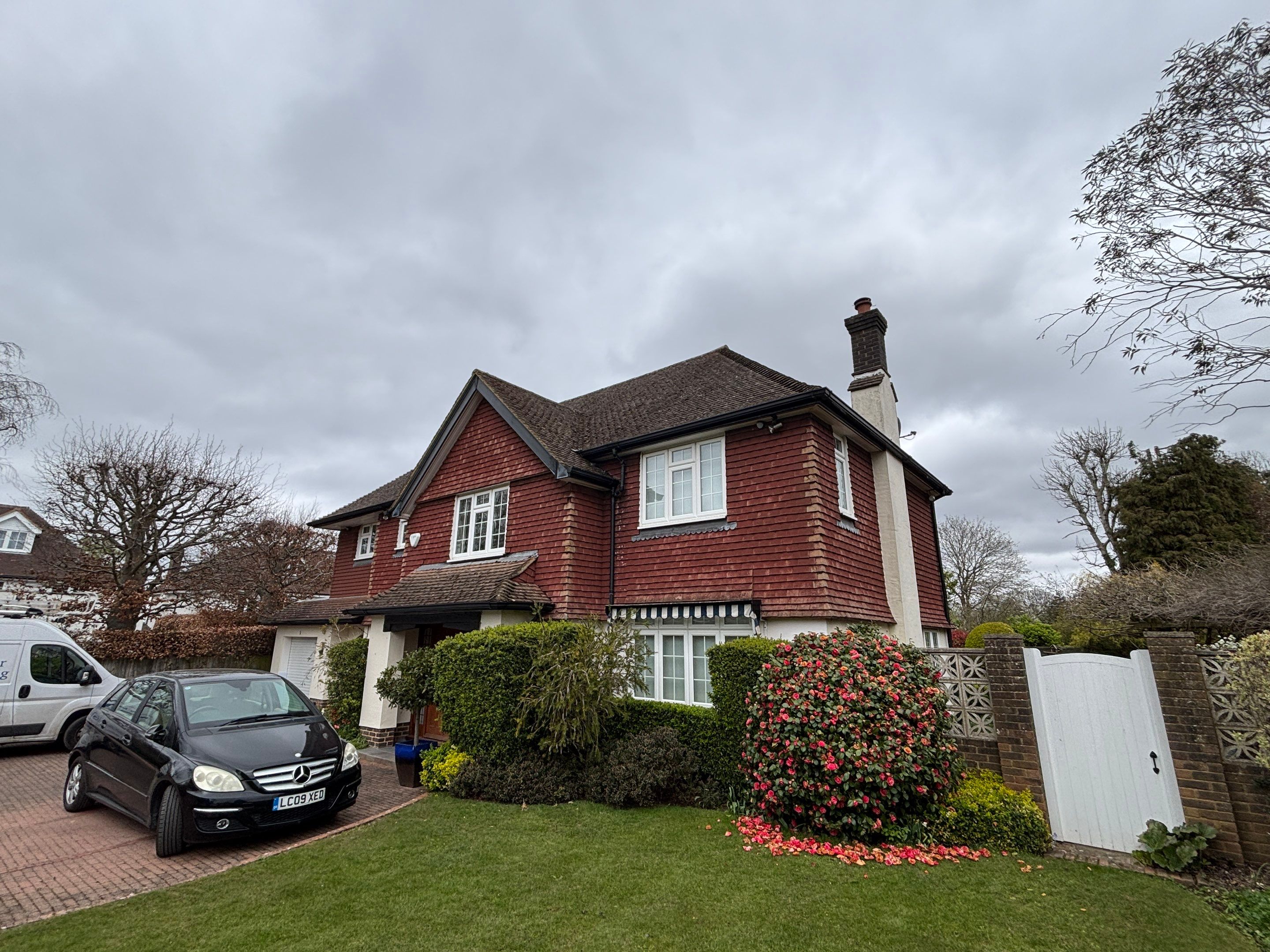 Roof Cleaning Cheam by Ges Exterior Cleaning ltd