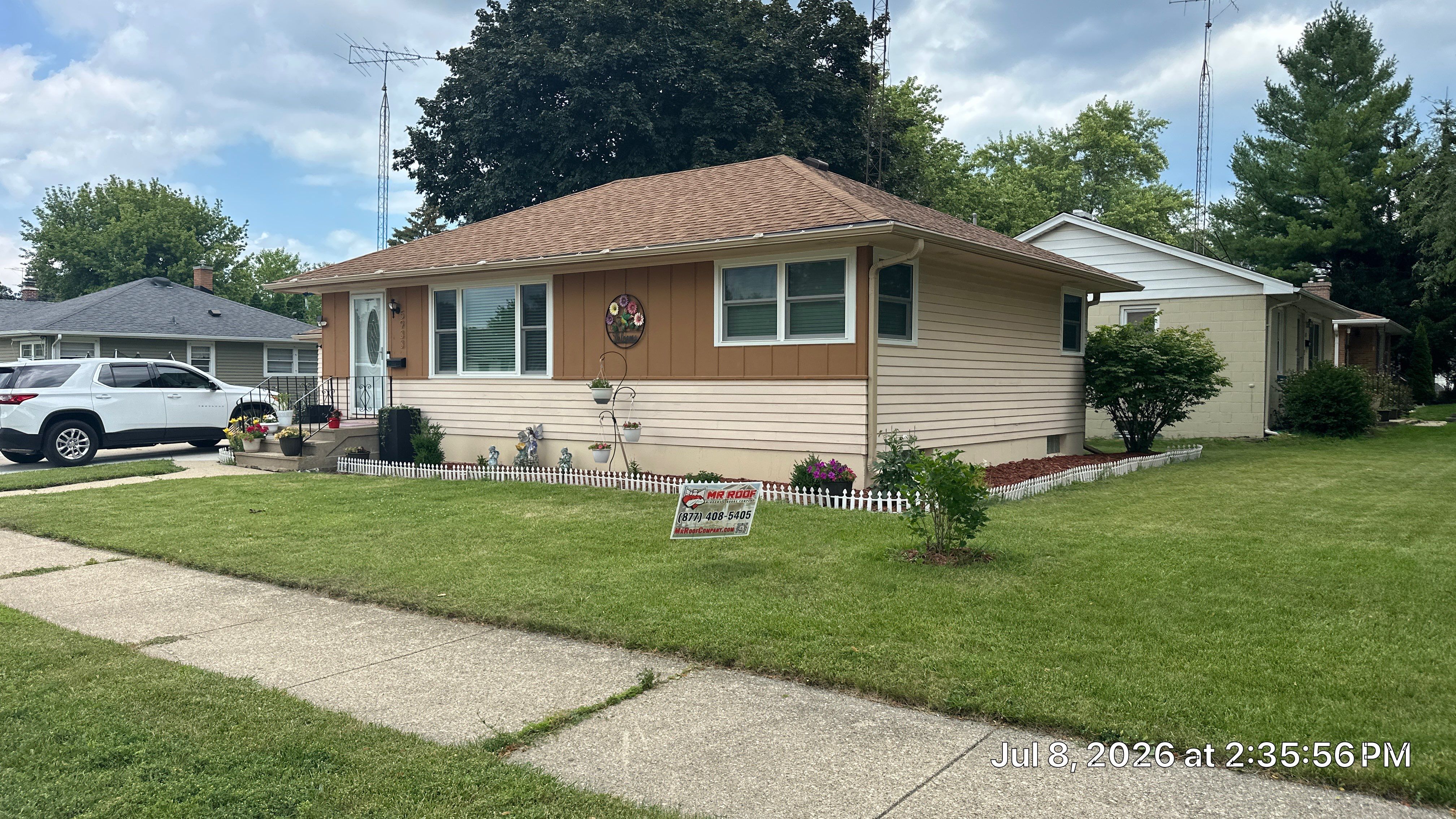 Energy-Efficient Vinyl Window Replacement in Kenosha, Wisconsin by Mr Roof & Remodeling Co
