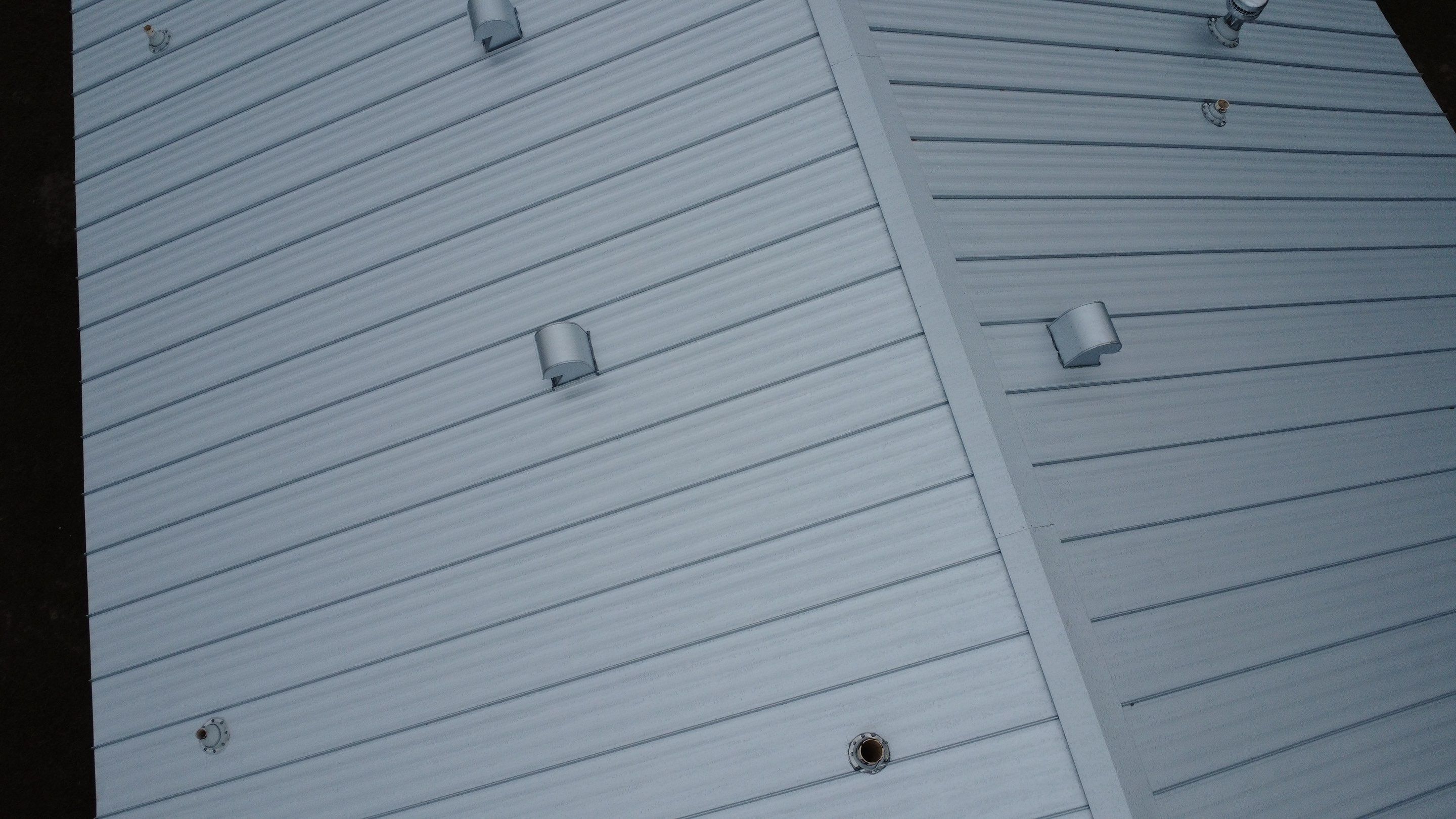 Bright White Standing Seam by Reimagine Roofing