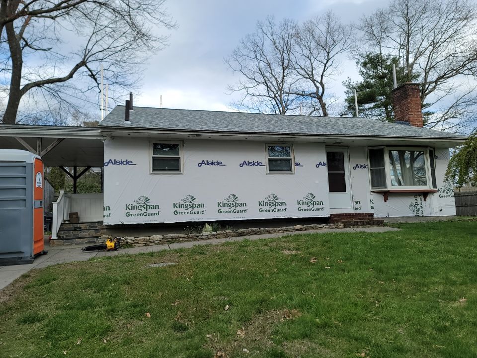Siding Installation using Everlast Composite Siding by UBrothers Construction
