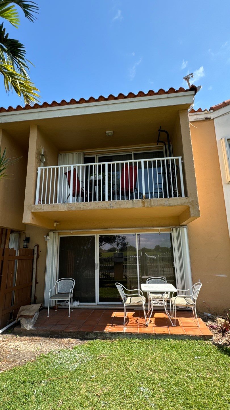 SIENNA VILLAS CONDO - BLDG 14230 by Souffront Construction & Engineering